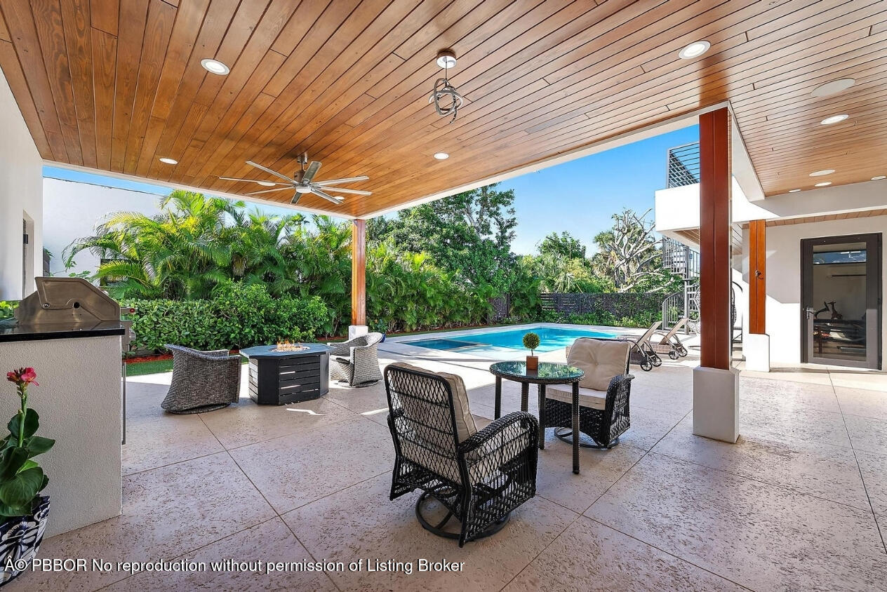 1801 N Lakeside Drive