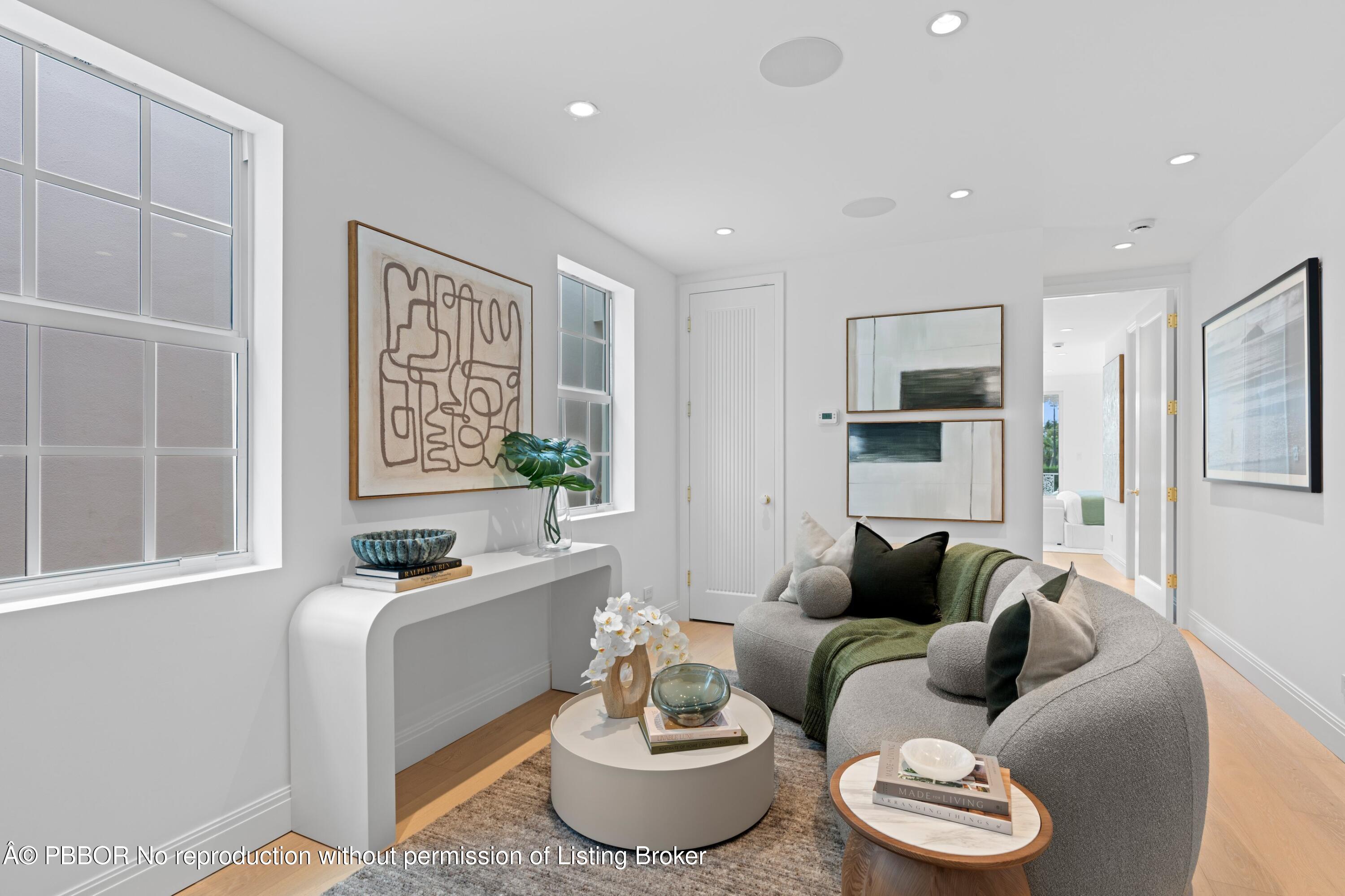 255 Royal Poinciana Way