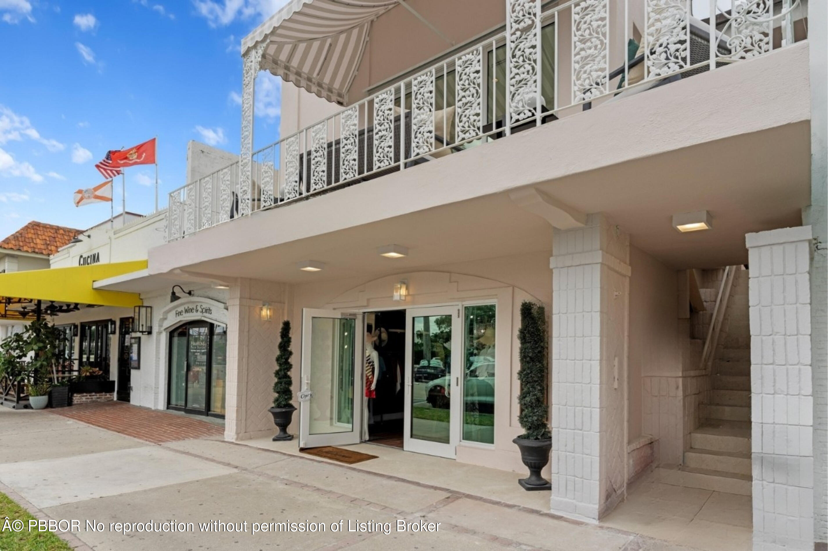 255 Royal Poinciana Way