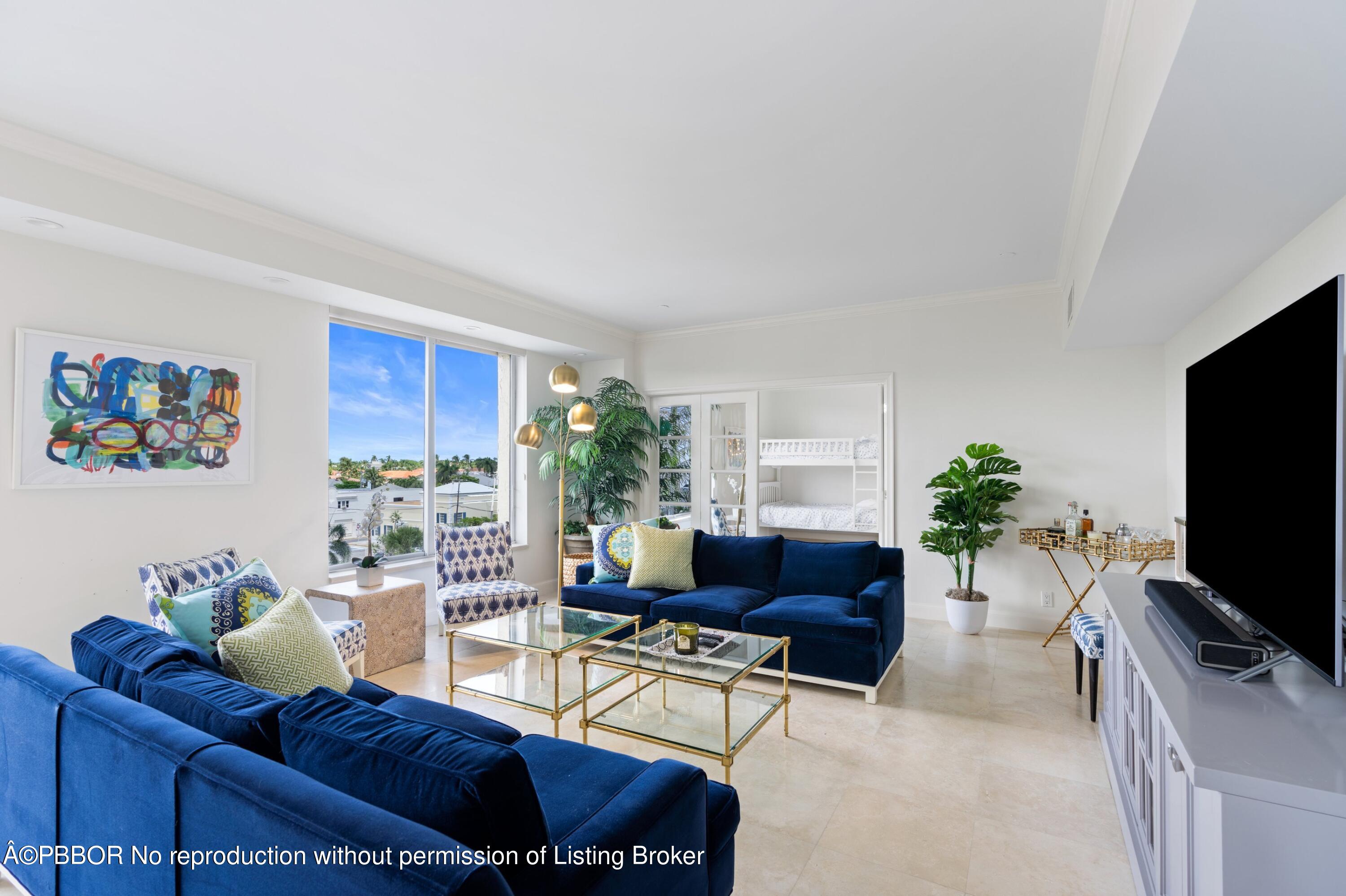 150 Bradley Place, 302