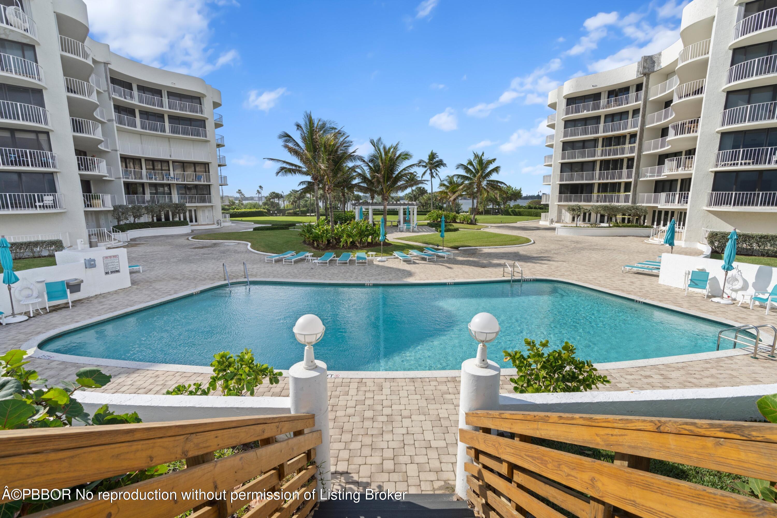 3360 S Ocean Boulevard, 1DII