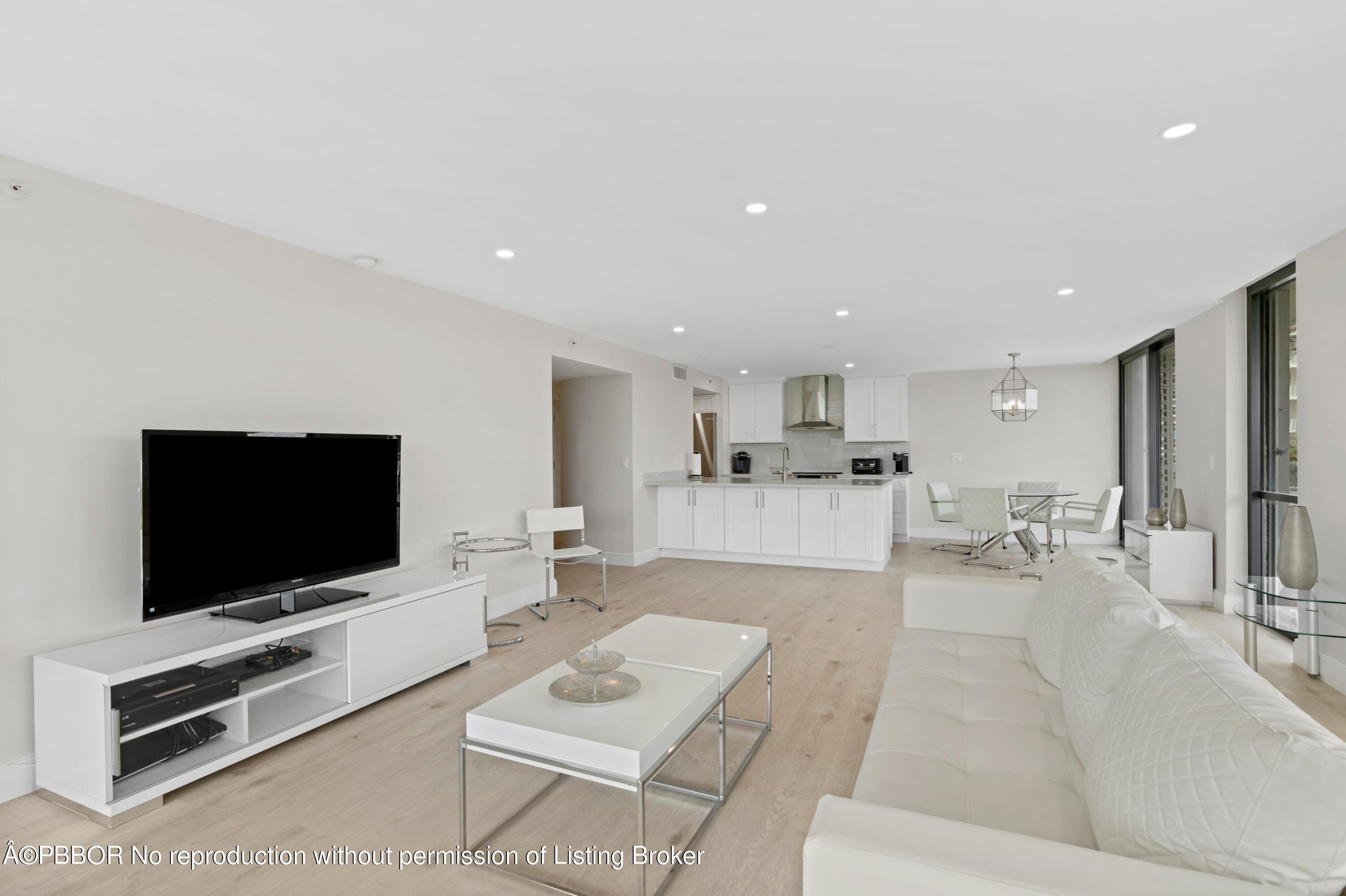 3360 S Ocean Boulevard, 1DII