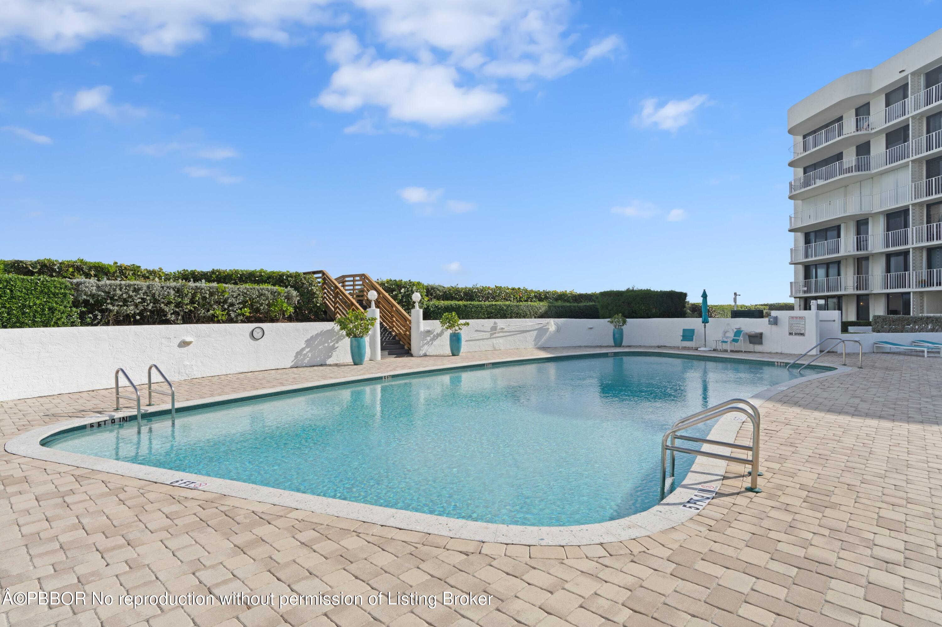 3360 S Ocean Boulevard, 1DII