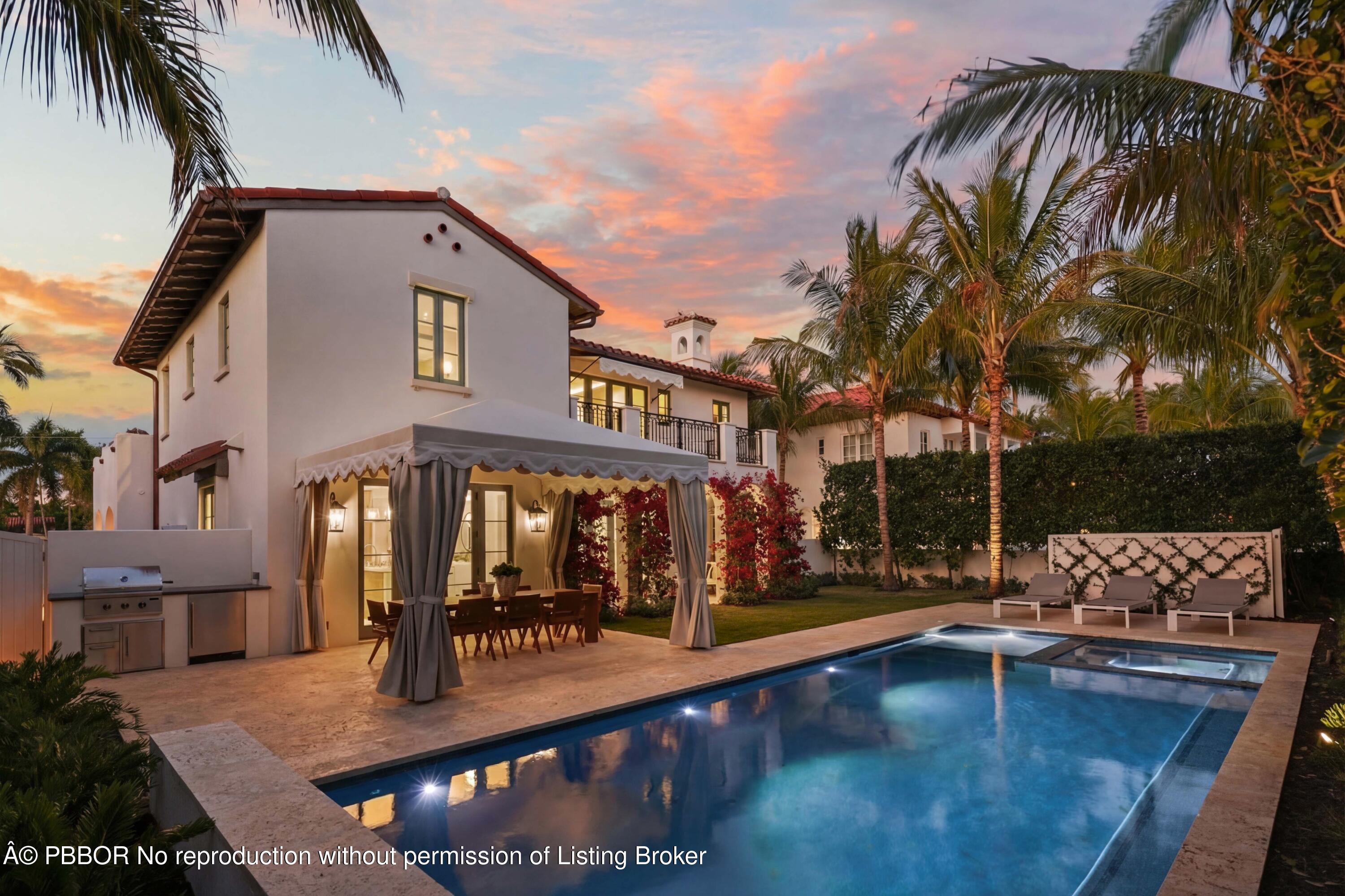 350 Seabreeze Avenue