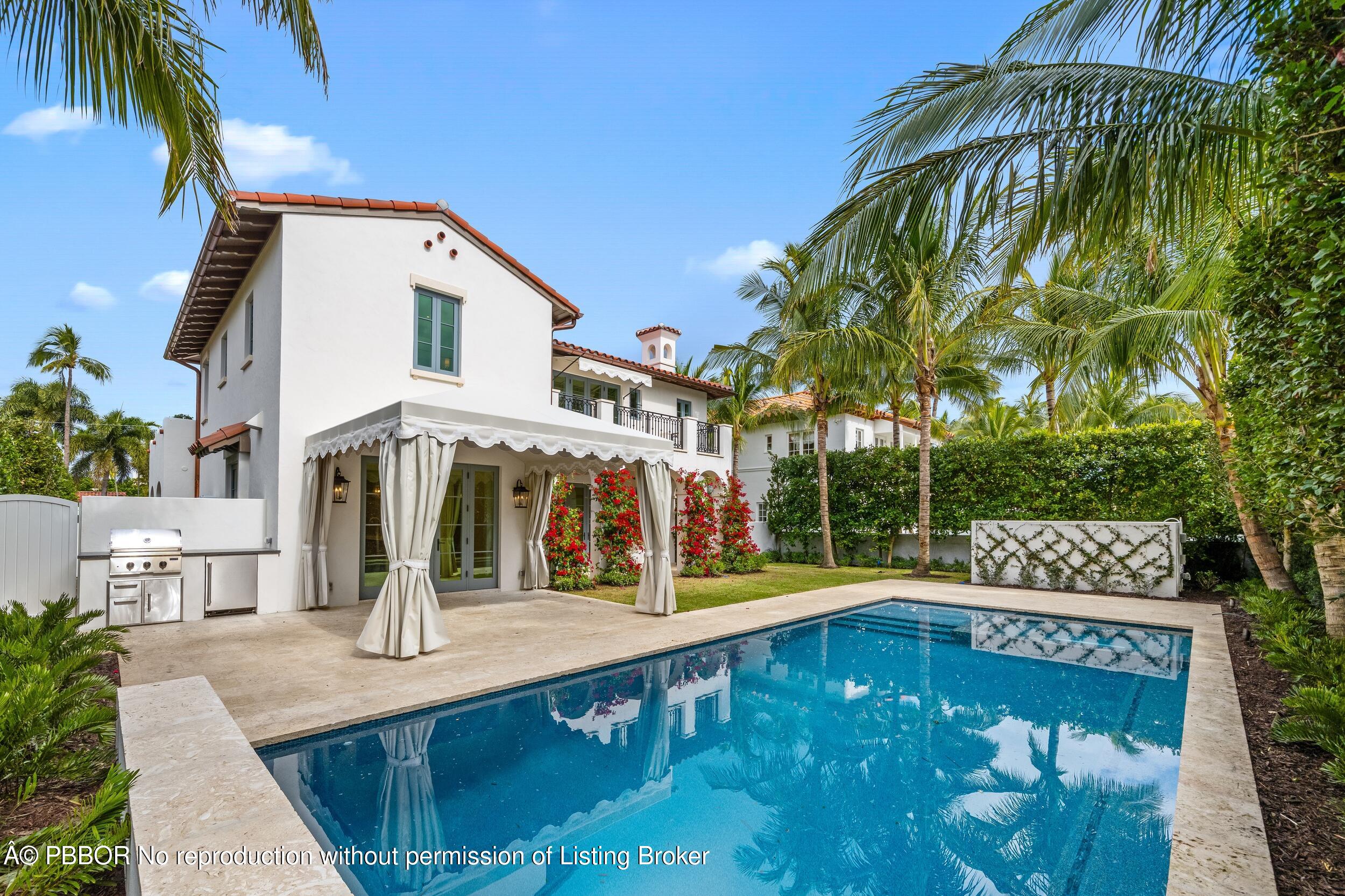 350 Seabreeze Avenue