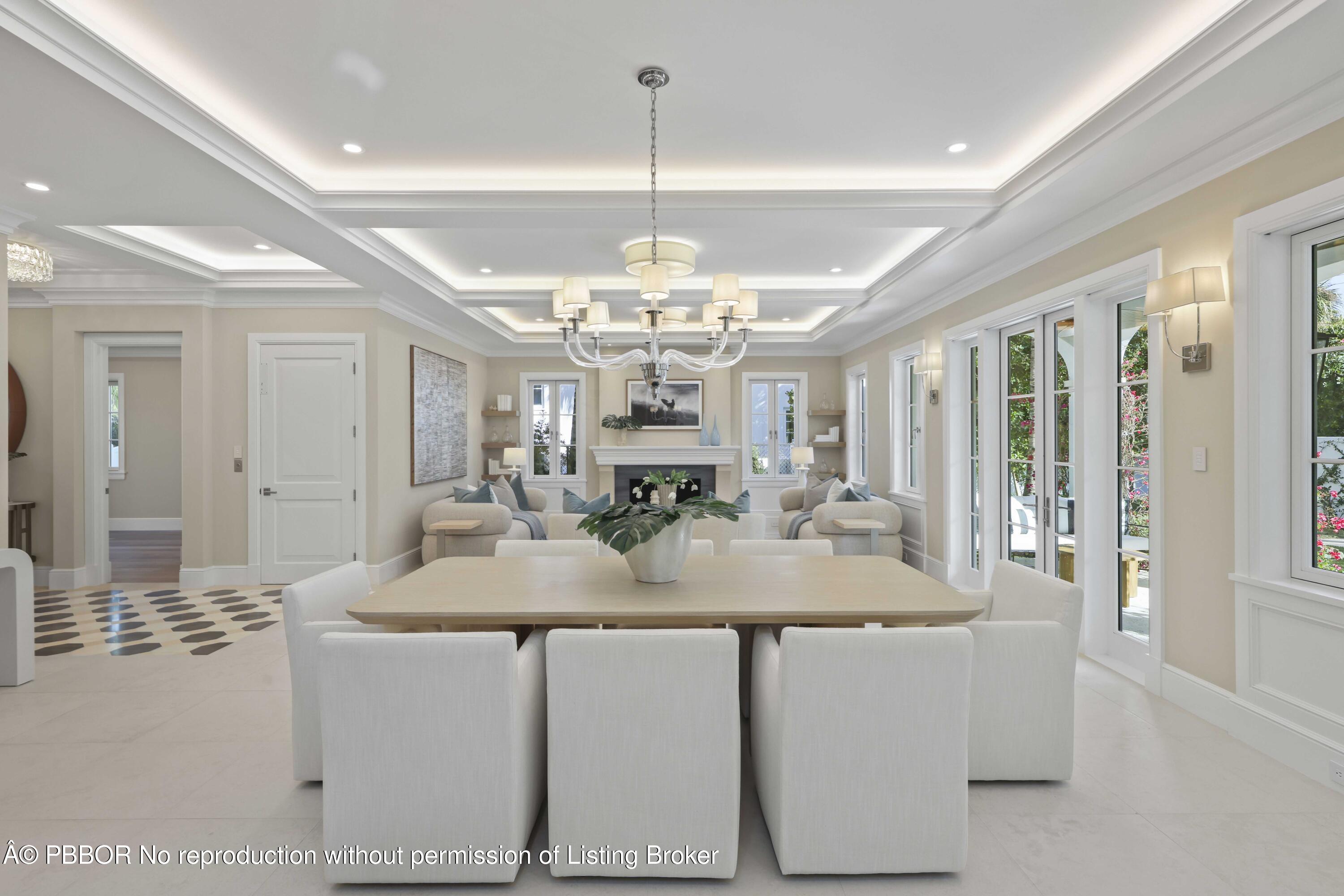 350 Seabreeze Avenue