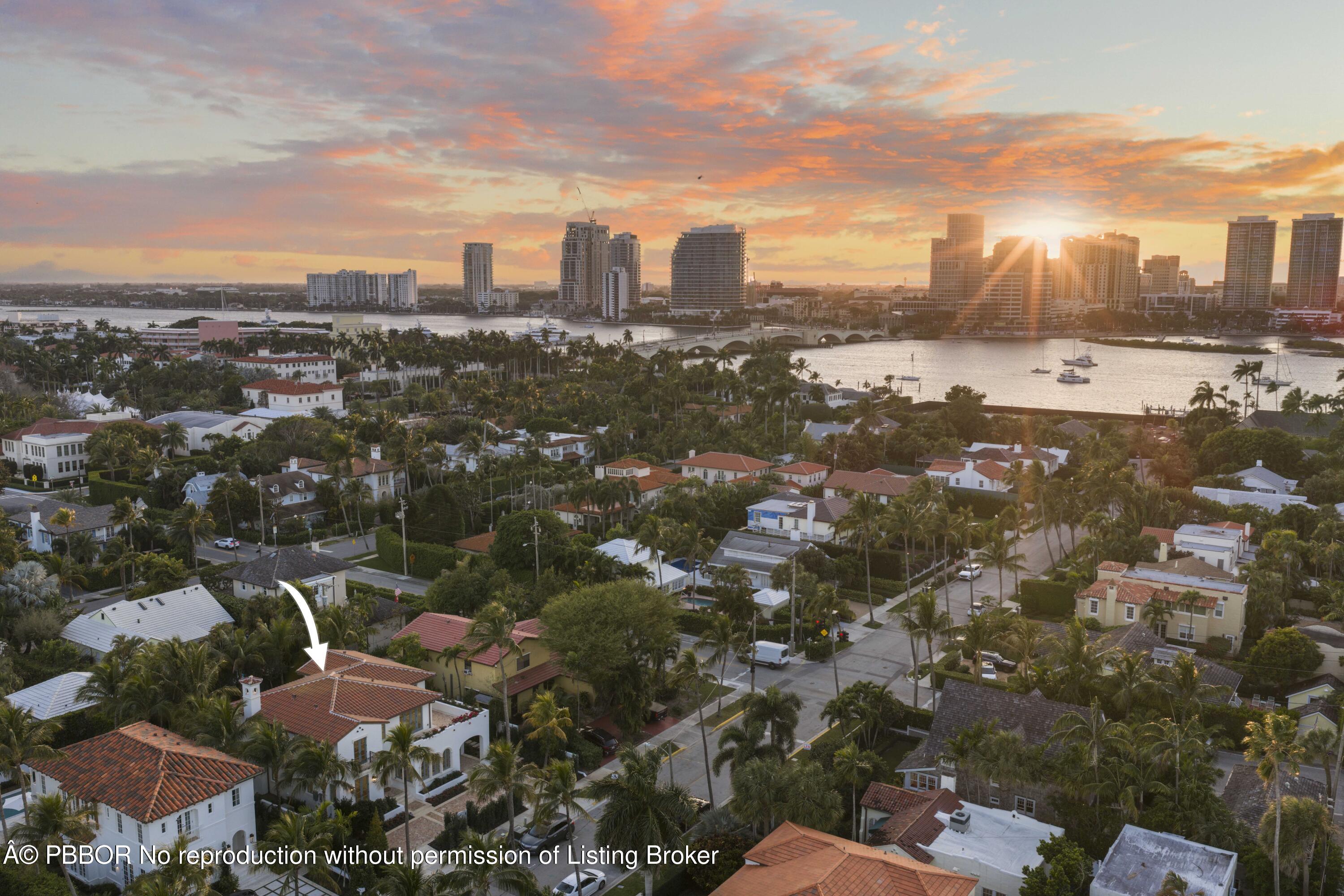 350 Seabreeze Avenue