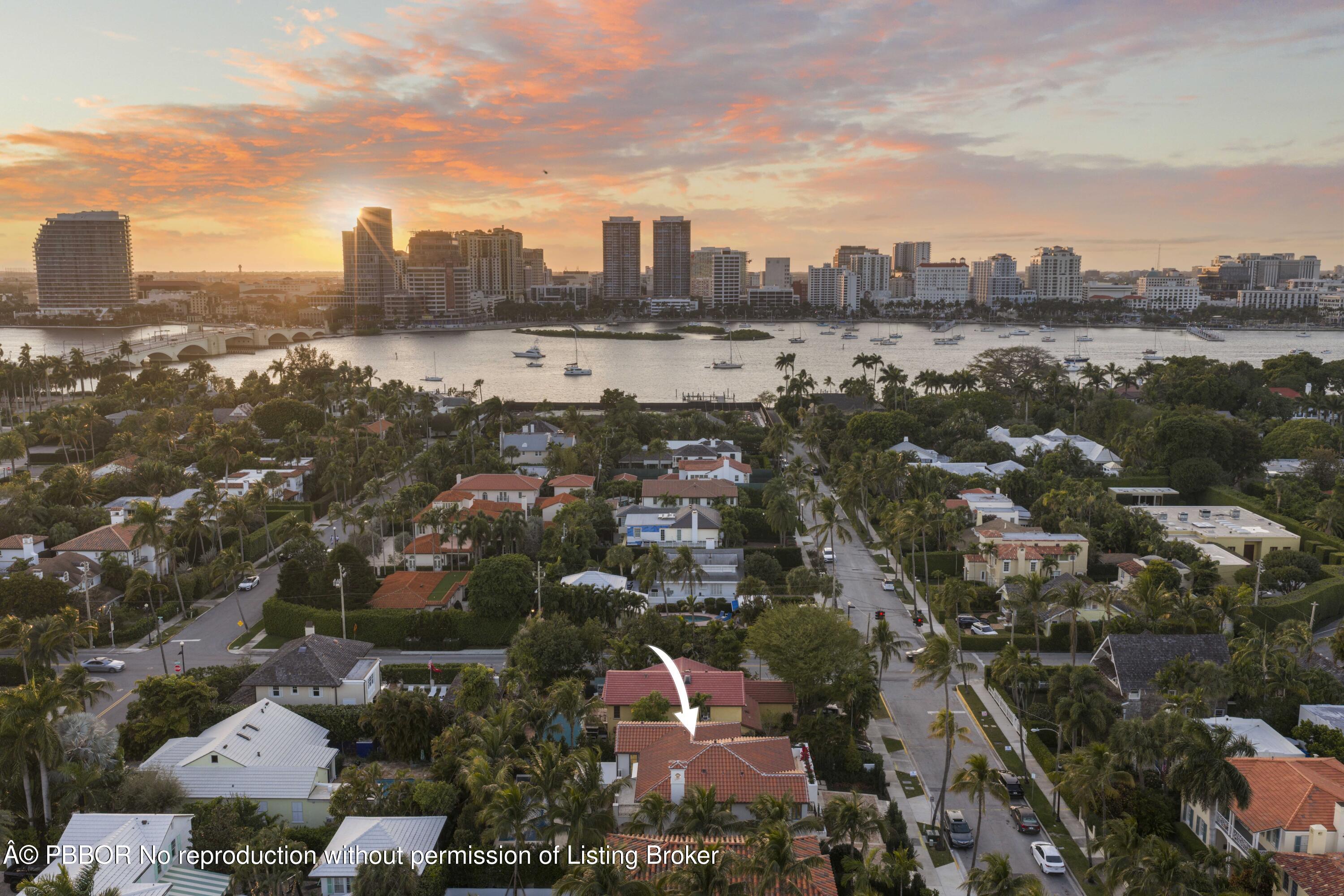 350 Seabreeze Avenue