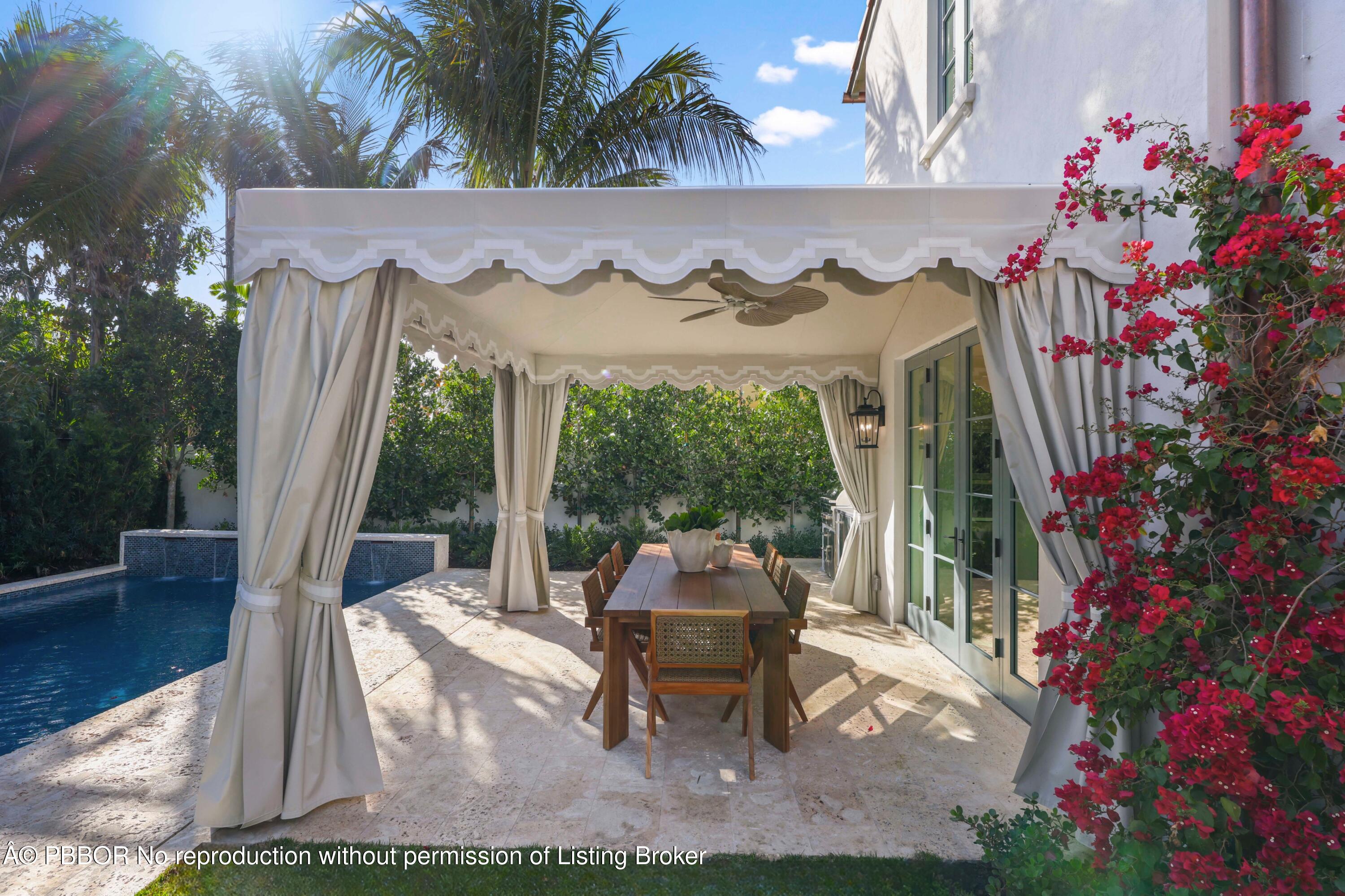 350 Seabreeze Avenue