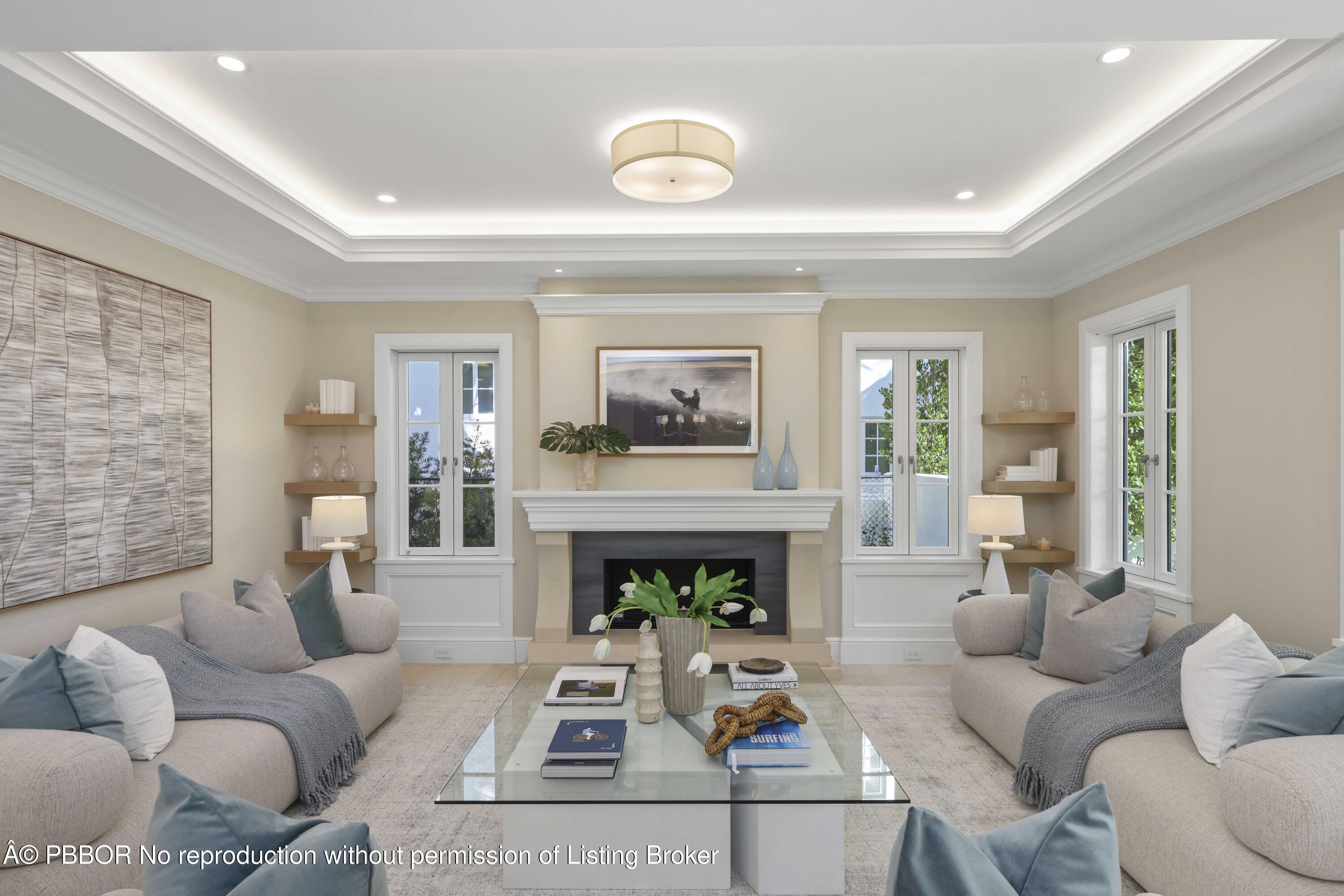 350 Seabreeze Avenue