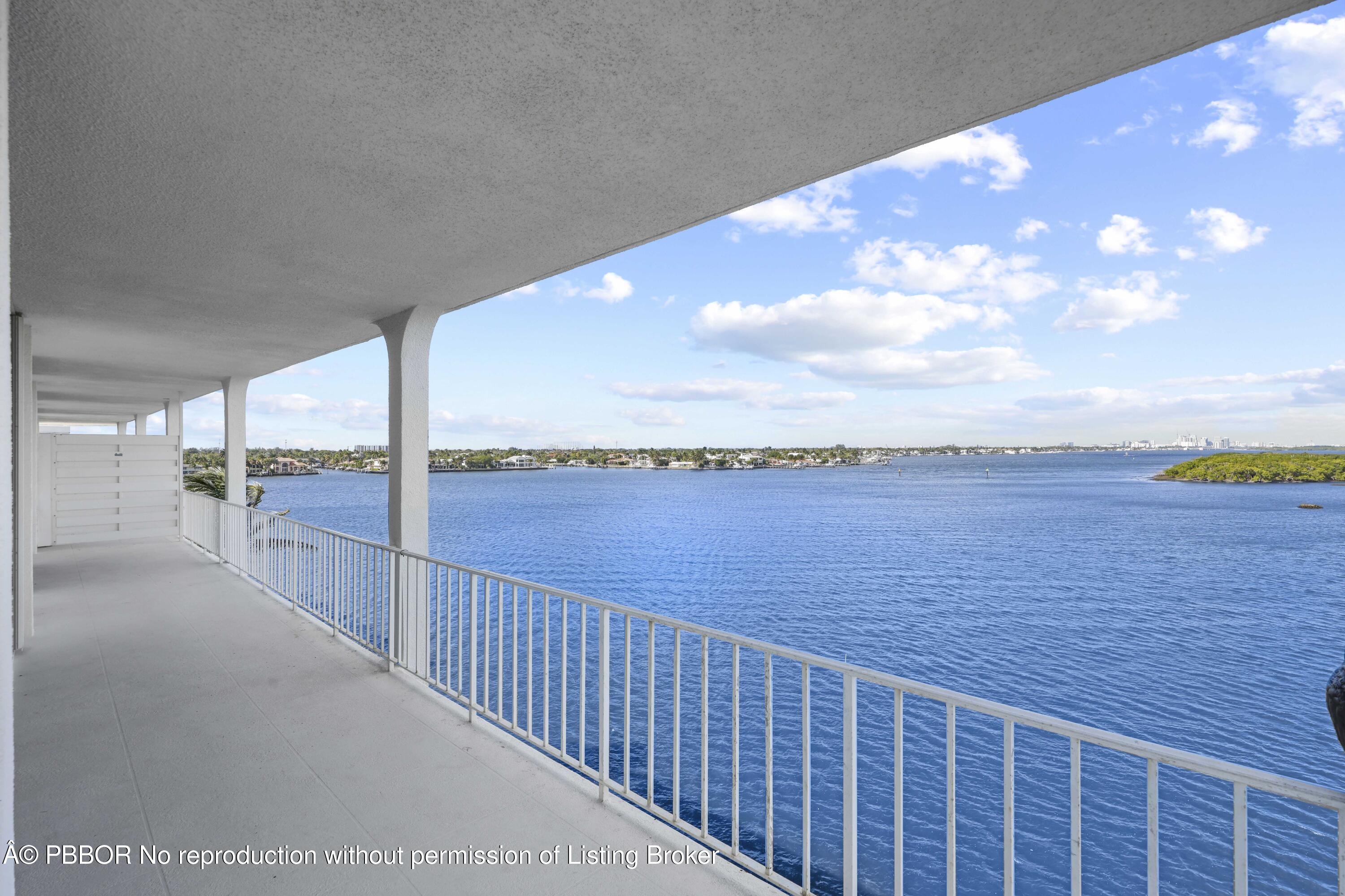 2155 Ibis Isle Road PH 3