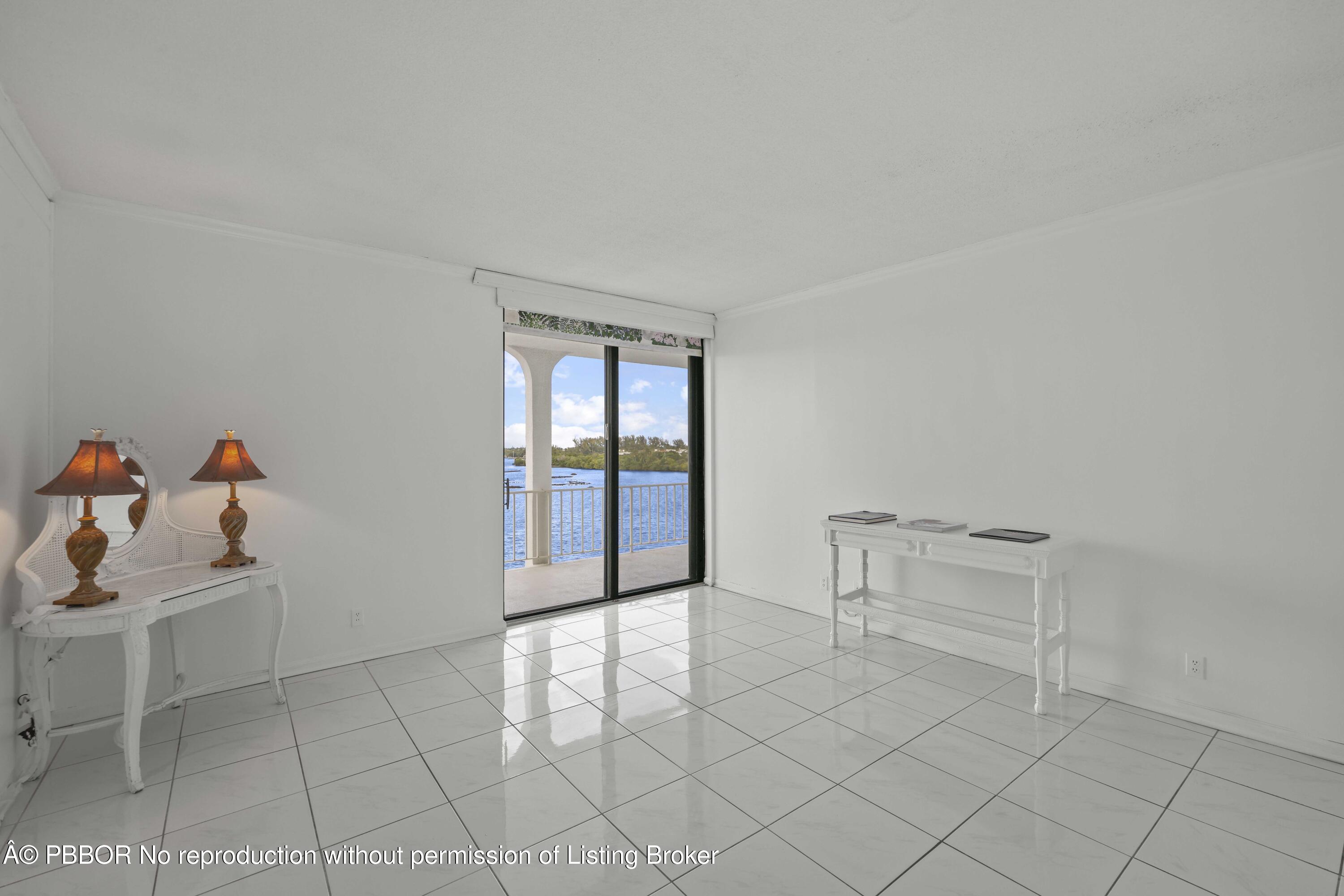 2155 Ibis Isle Road PH 3