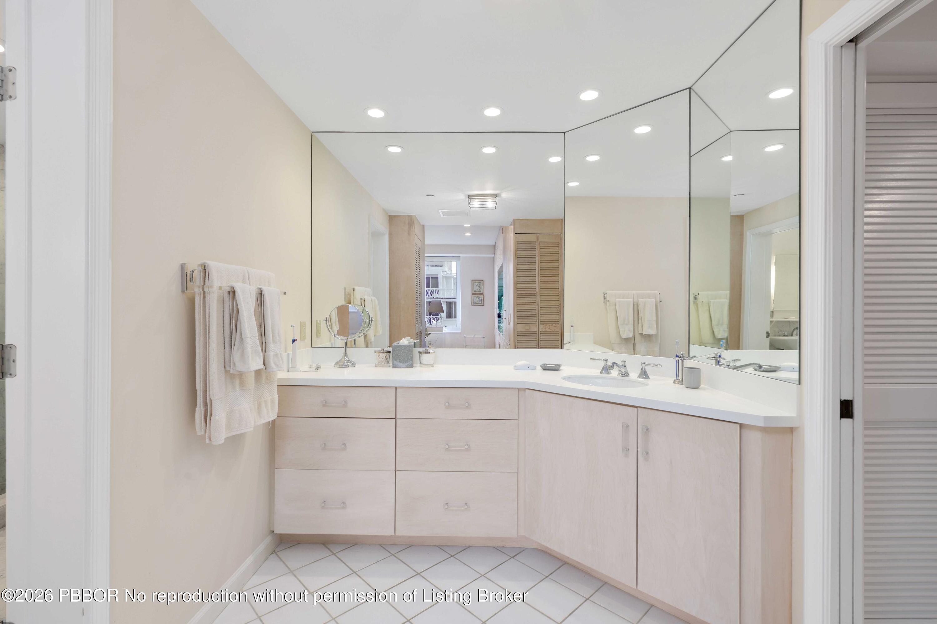 150 Bradley Place 415