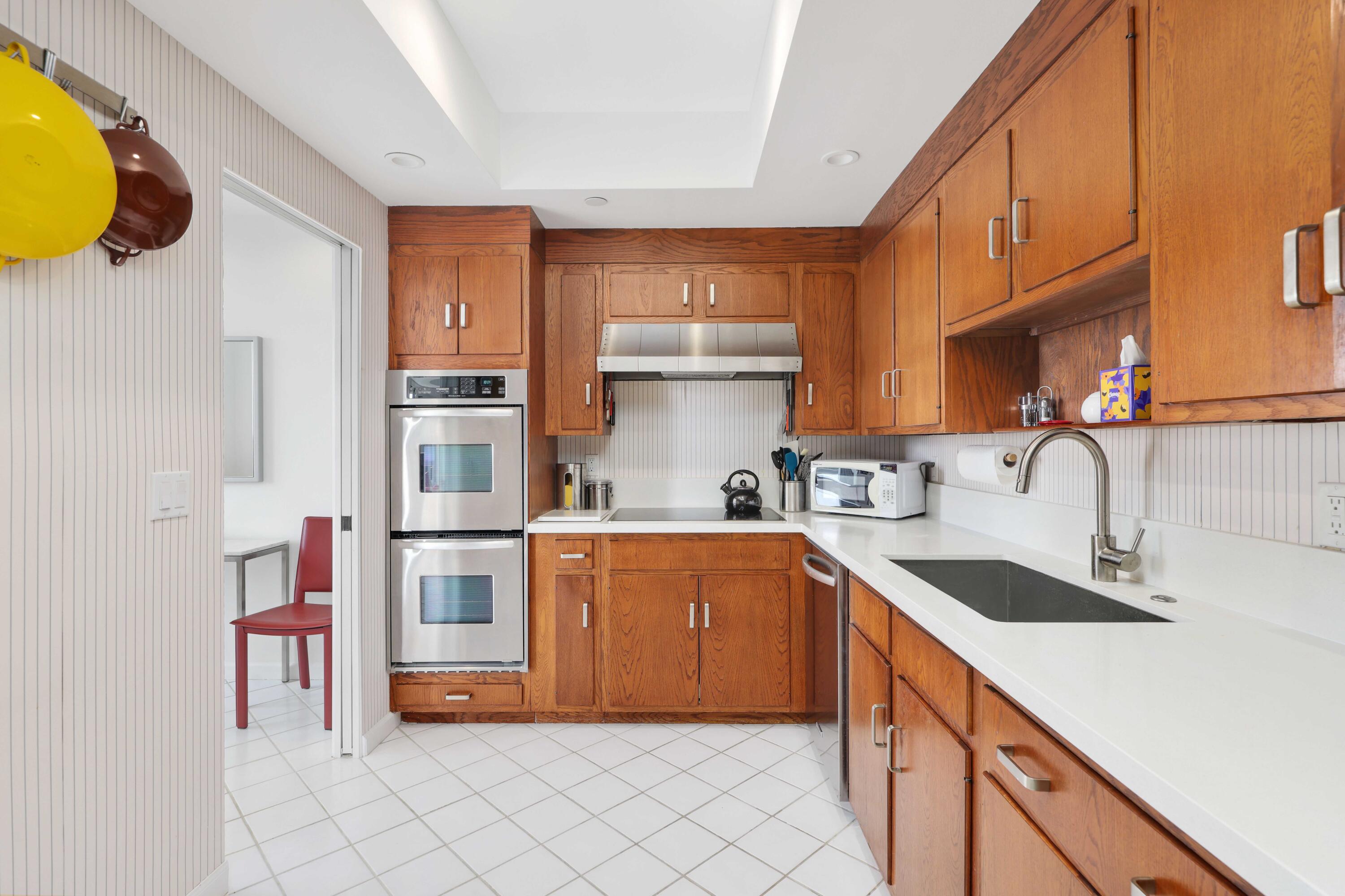 150 Bradley Place 415