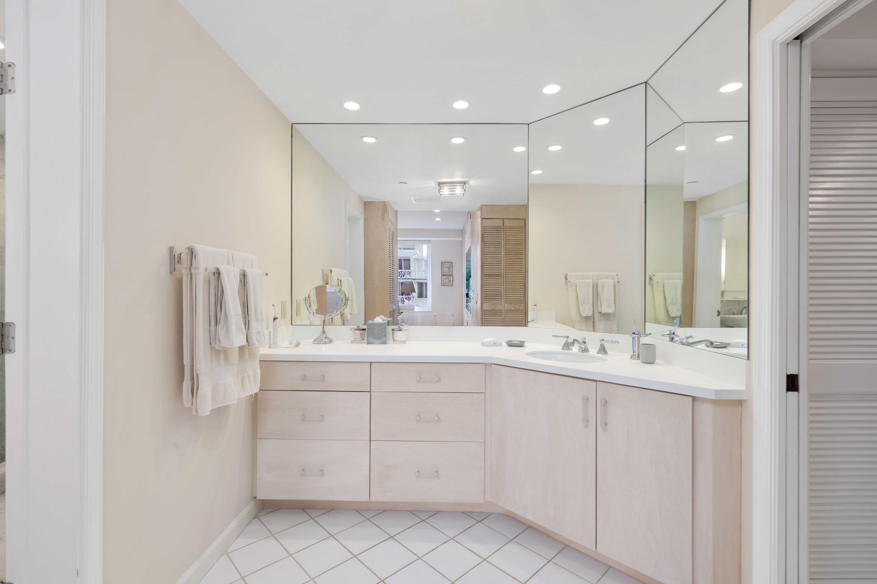 150 Bradley Place 415