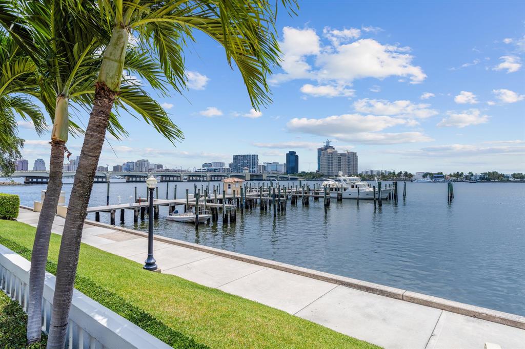 150 Bradley Place 615-B