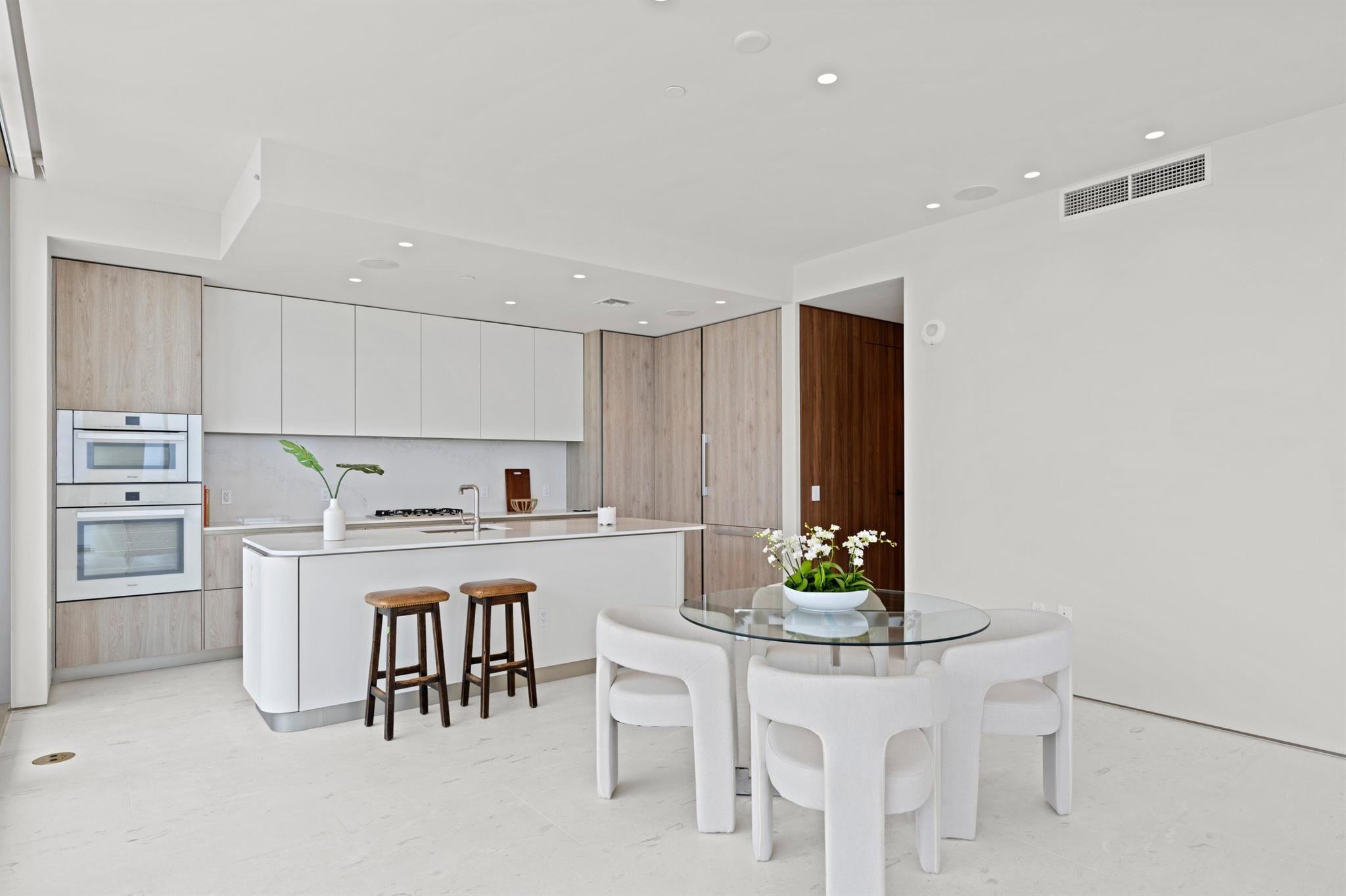 200 Arkona Court 1102