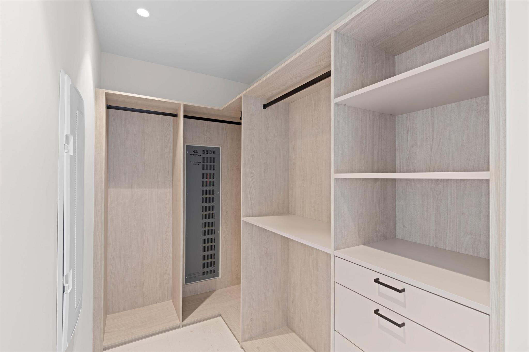 200 Arkona Court 1401