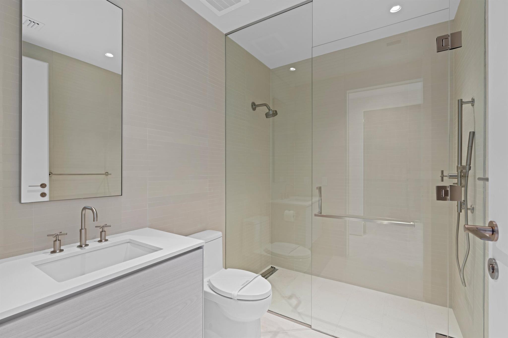 200 Arkona Court 1401