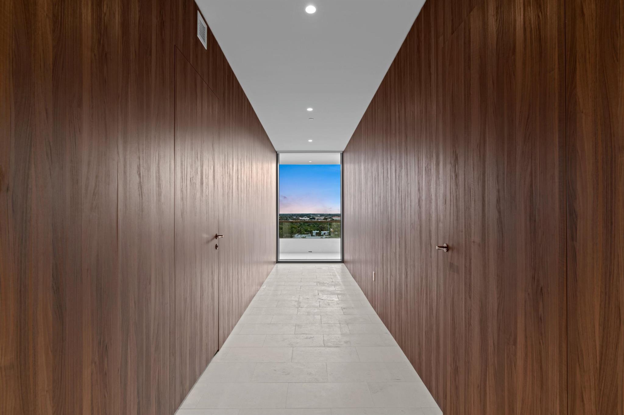 200 Arkona Court 1401