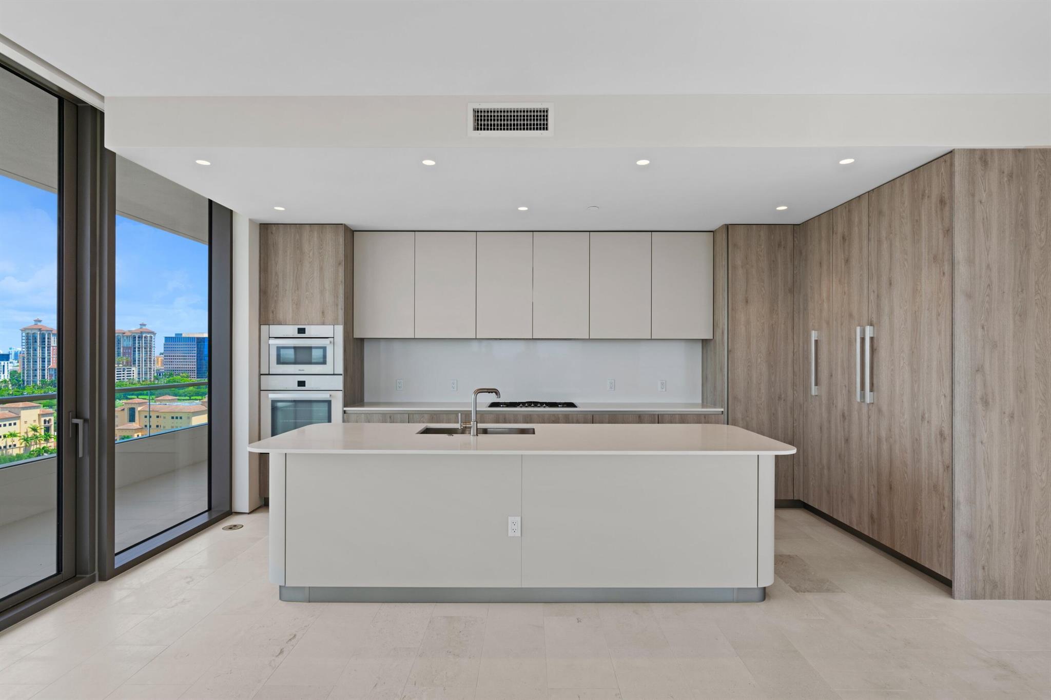 200 Arkona Court 1401