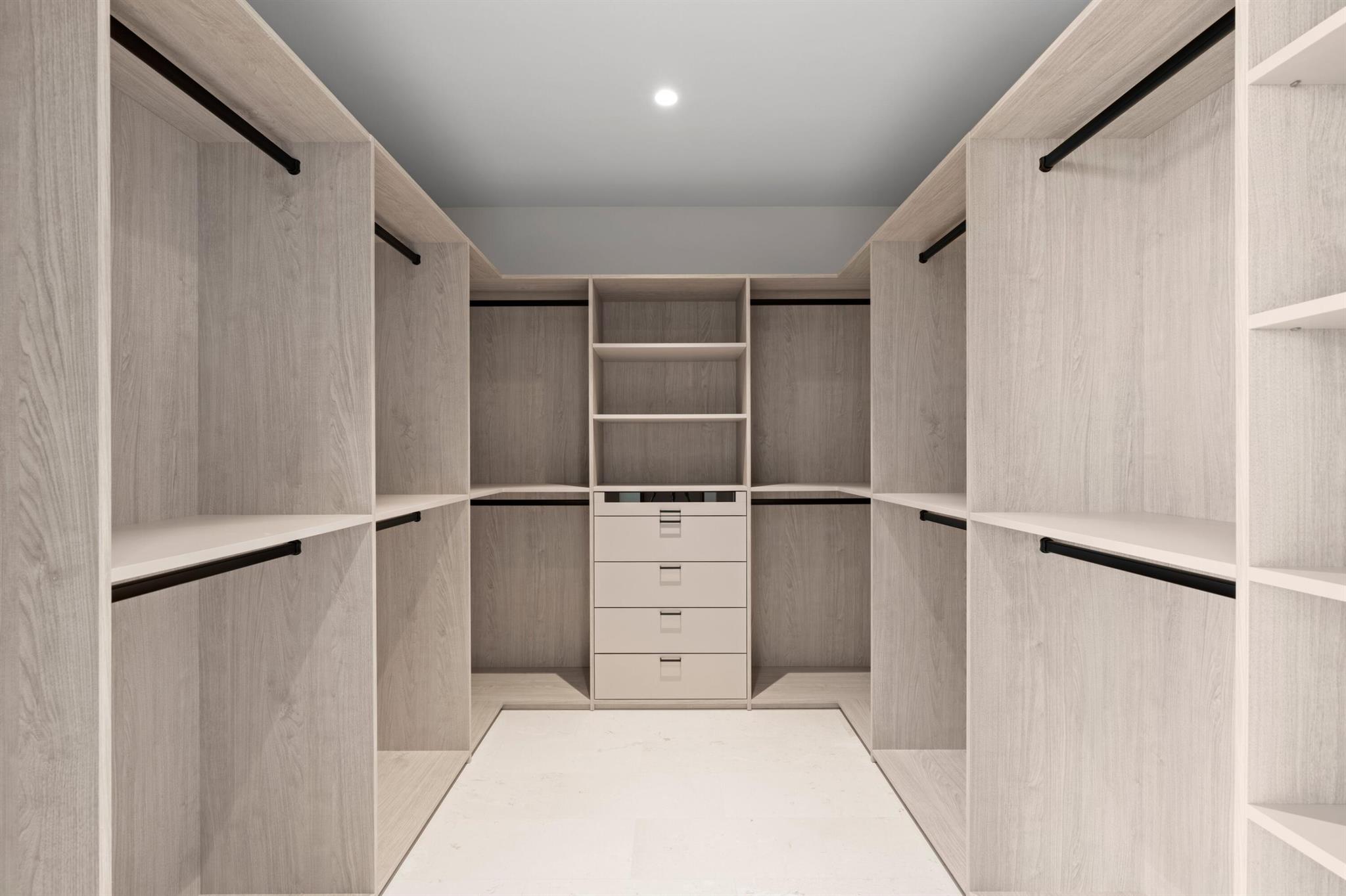 200 Arkona Court 1401