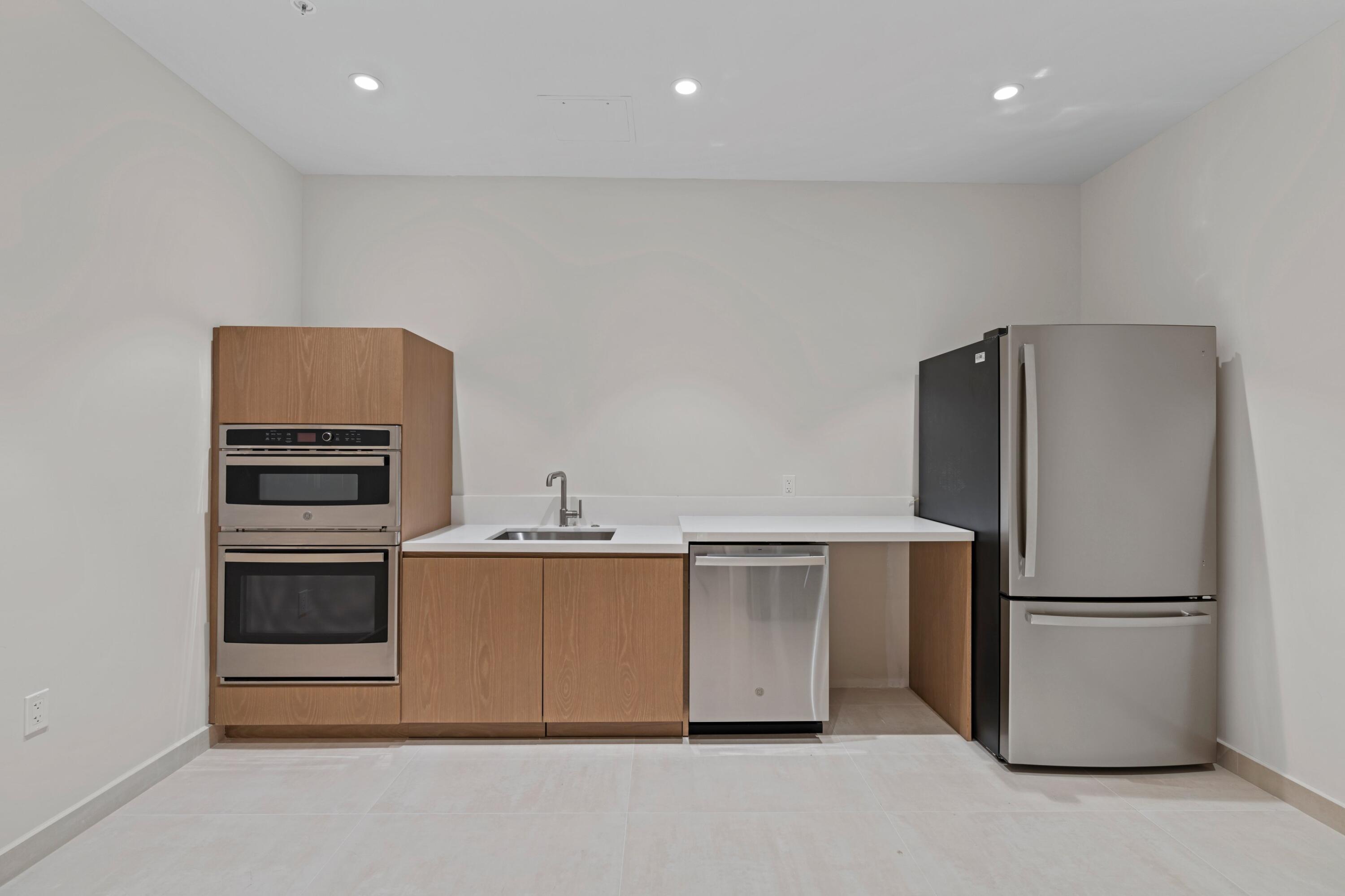200 Arkona Court 1801