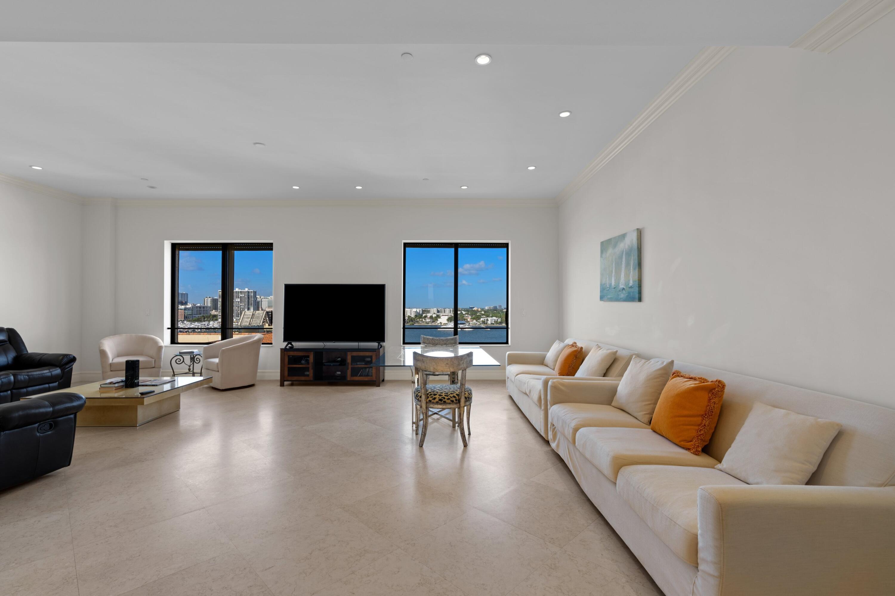 150 Bradley Place 904