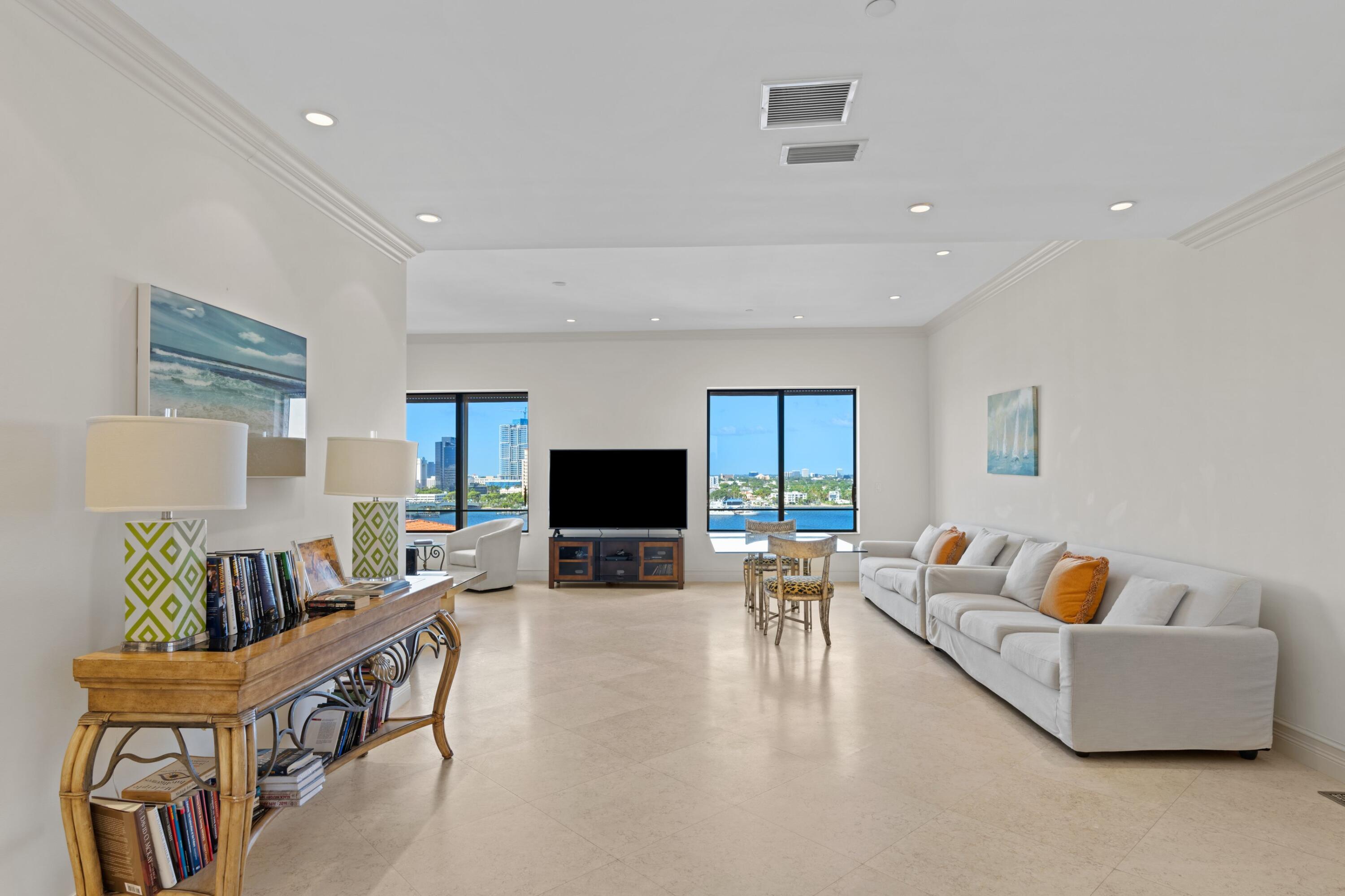 150 Bradley Place 904