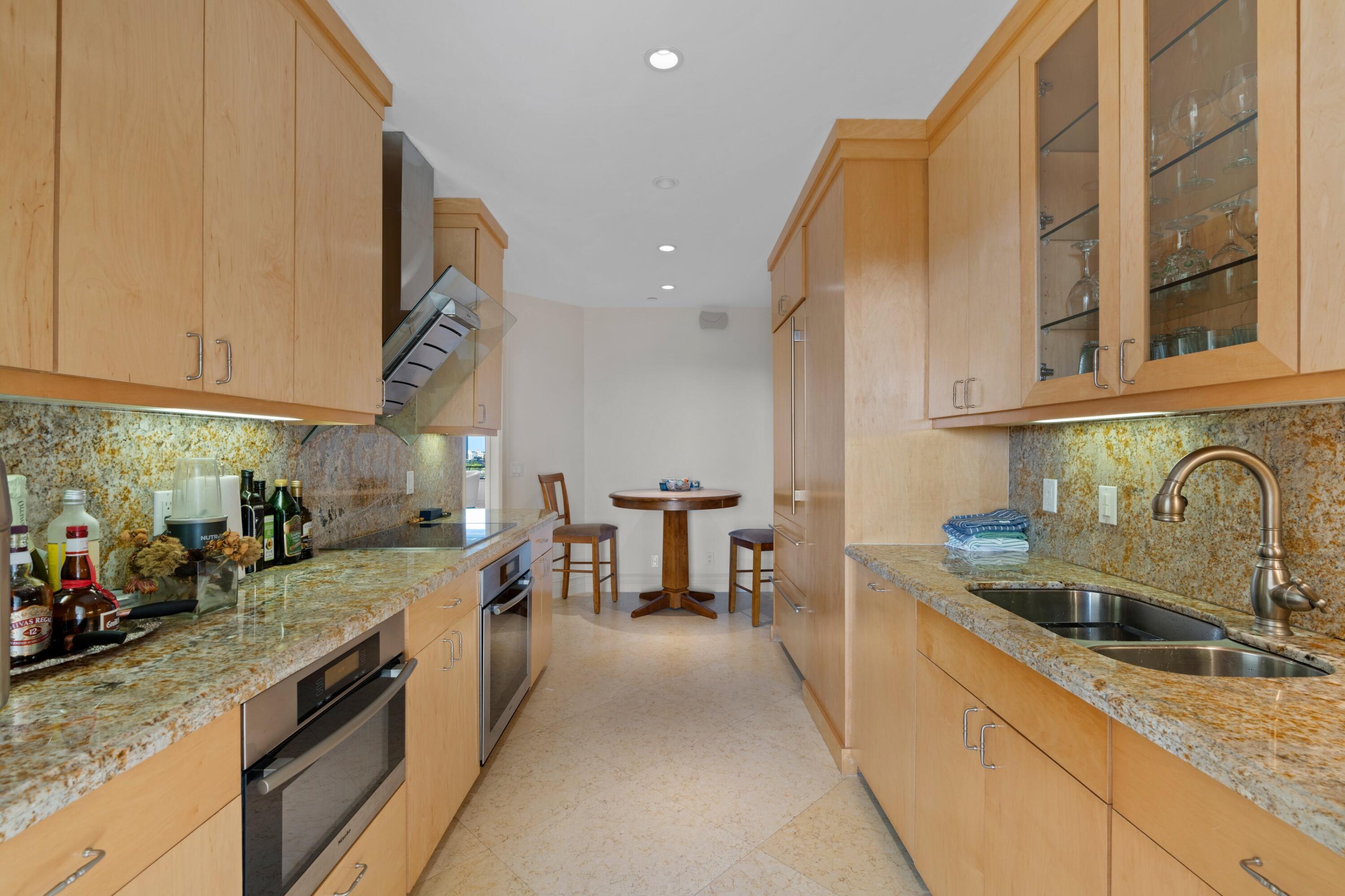 150 Bradley Place 904