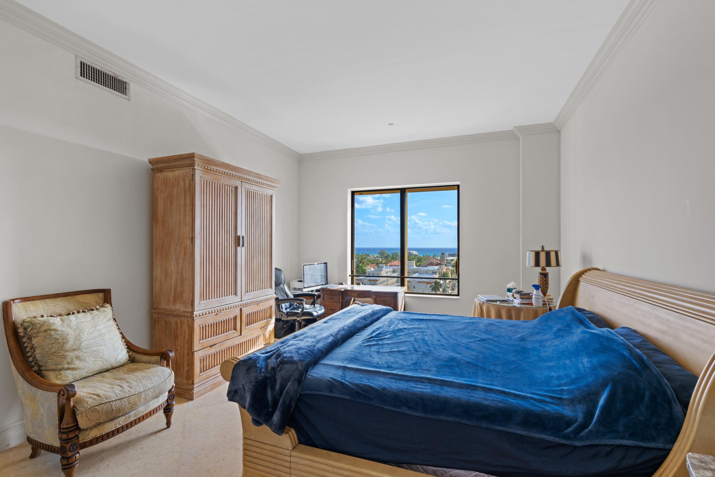 150 Bradley Place 904