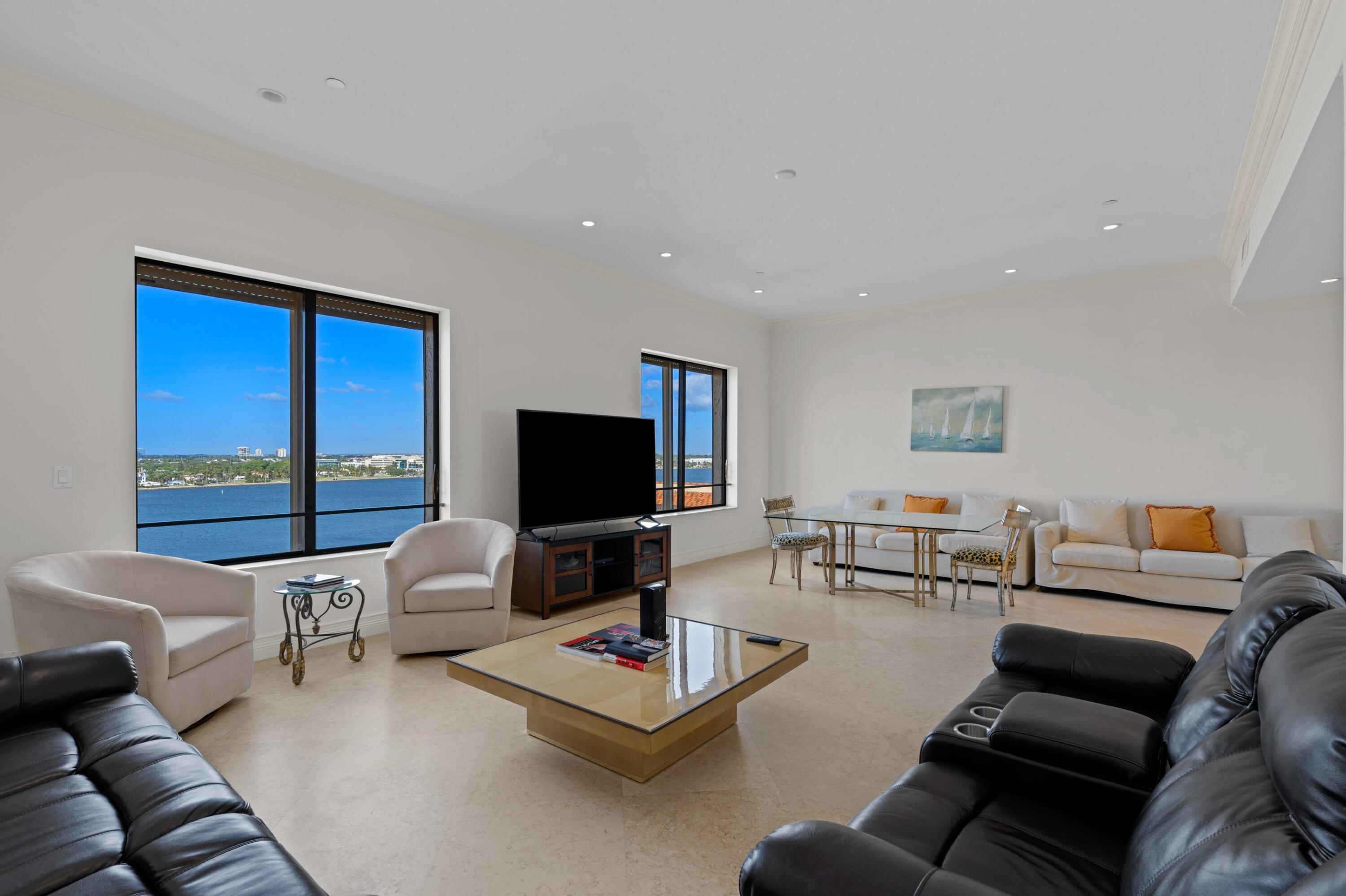 150 Bradley Place 904