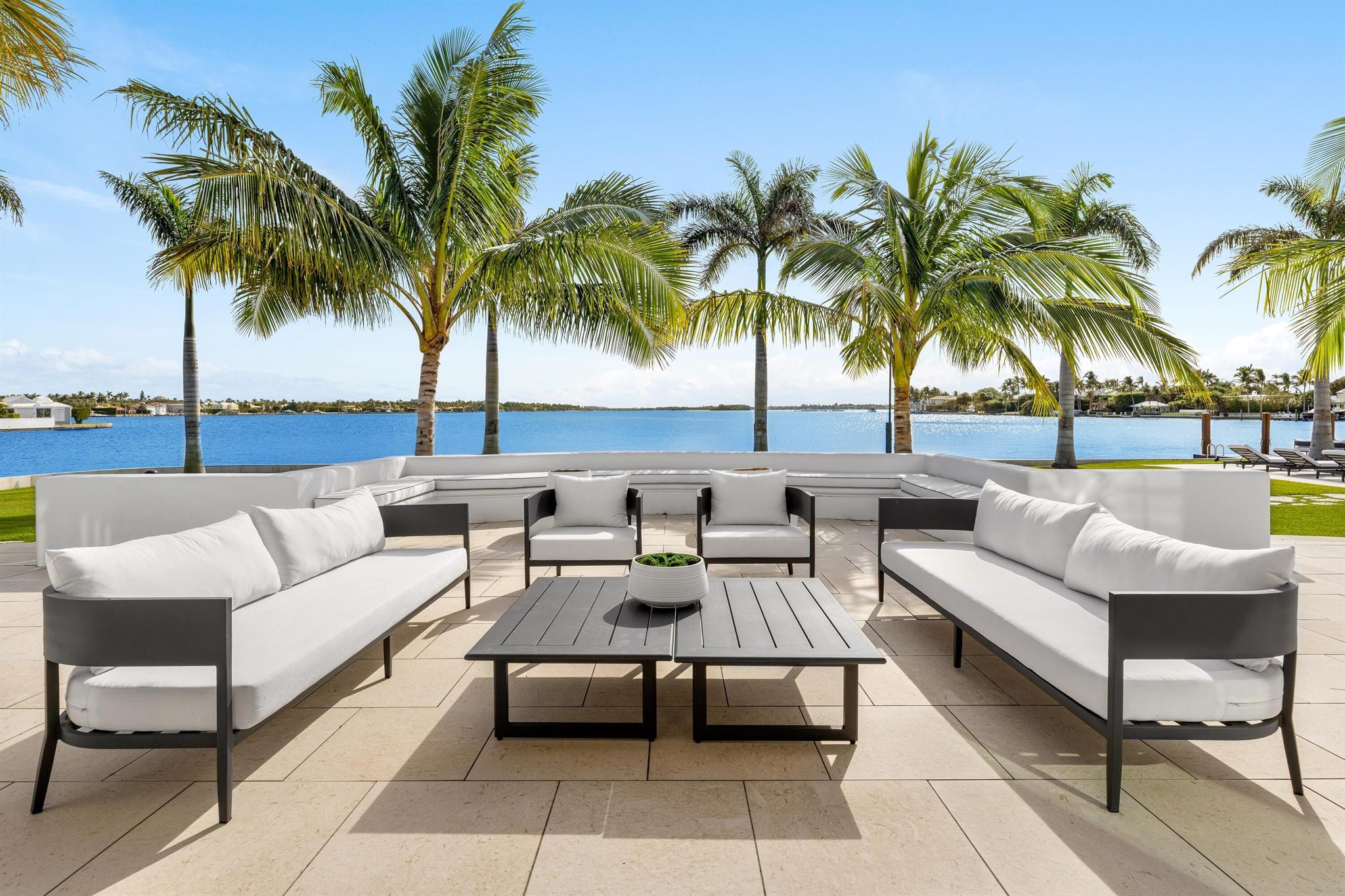 10 Tarpon Isle
