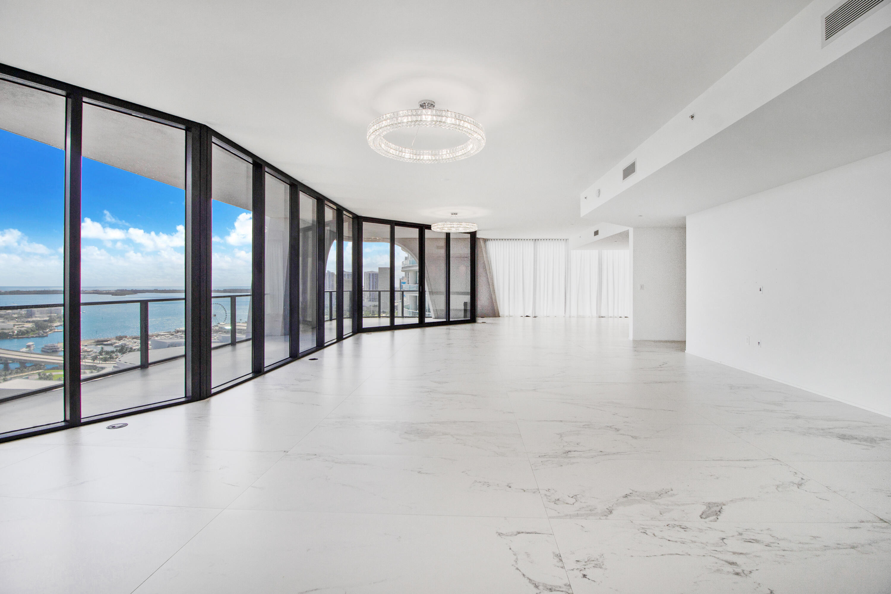 1000 Biscayne Boulevard 2901