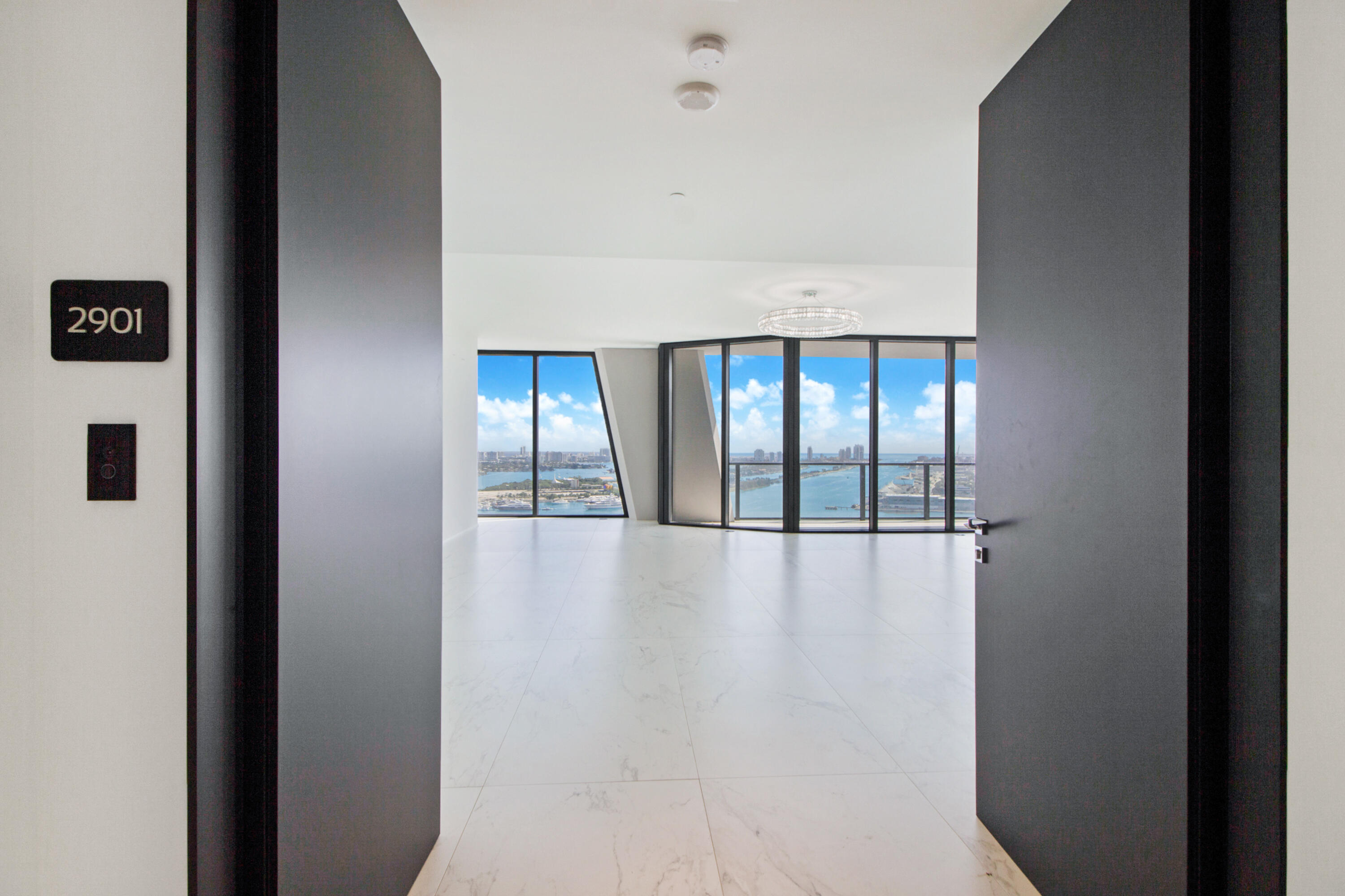 1000 Biscayne Boulevard 2901