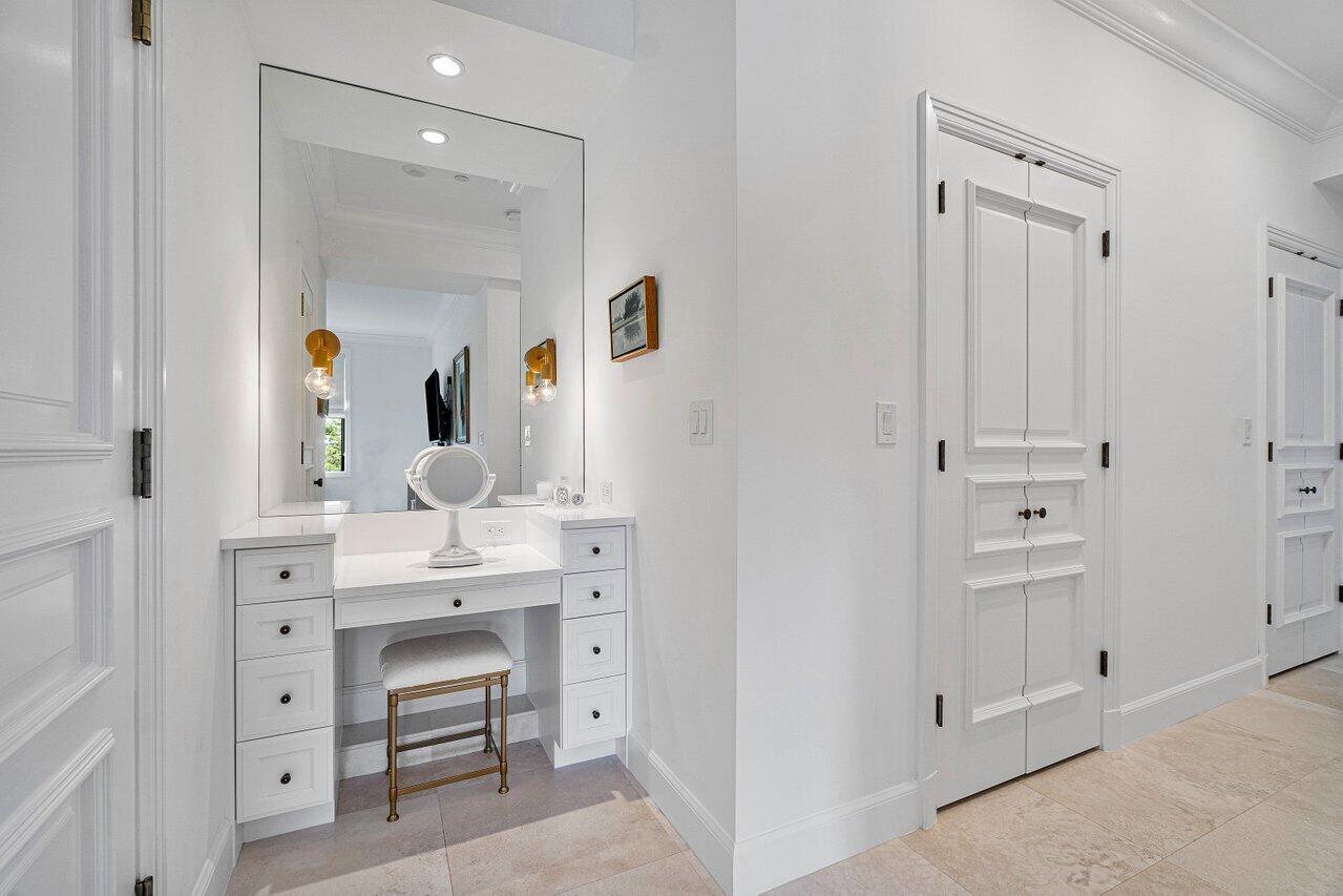 150 Bradley Place 203