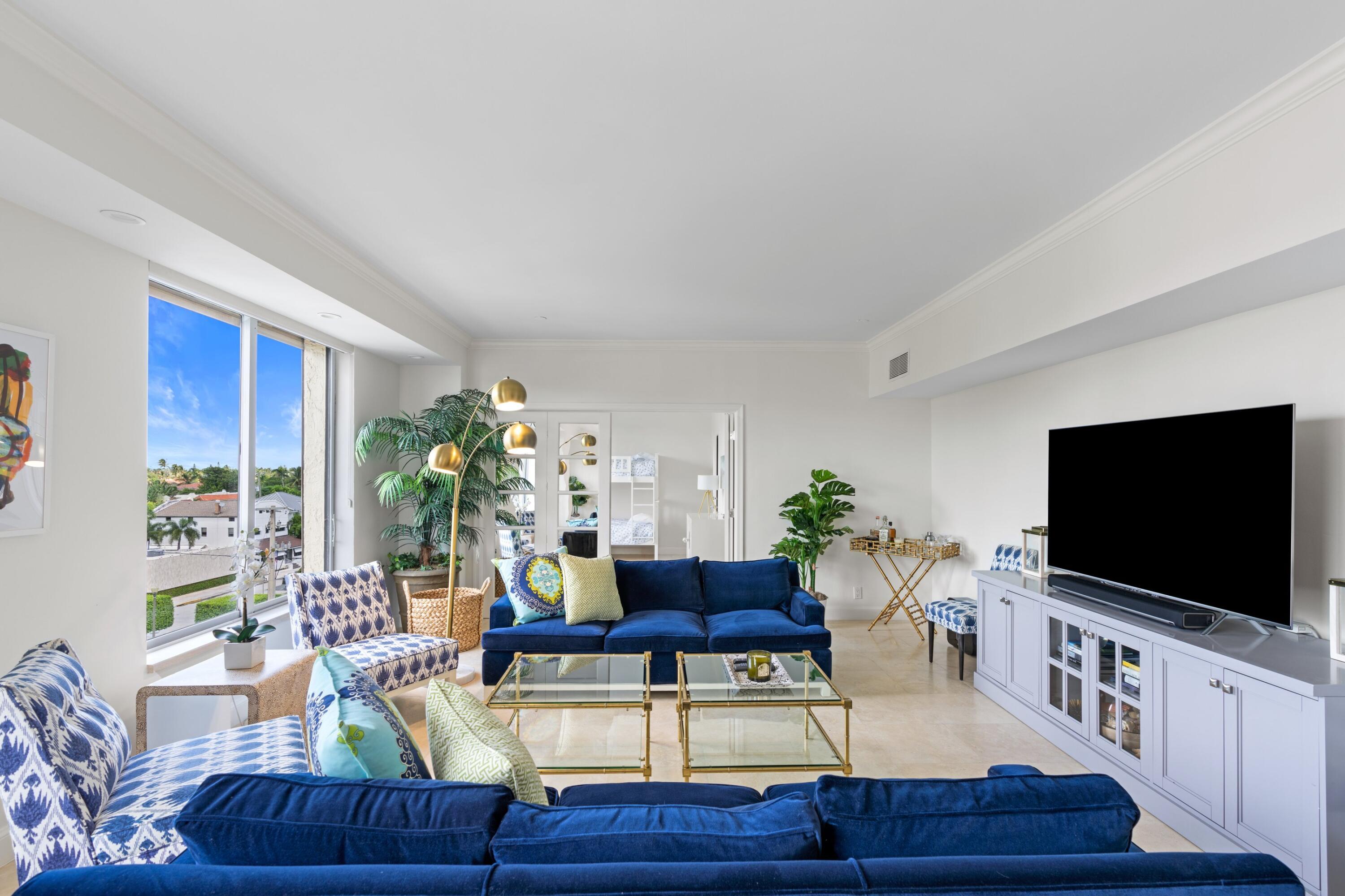 150 Bradley Place 302