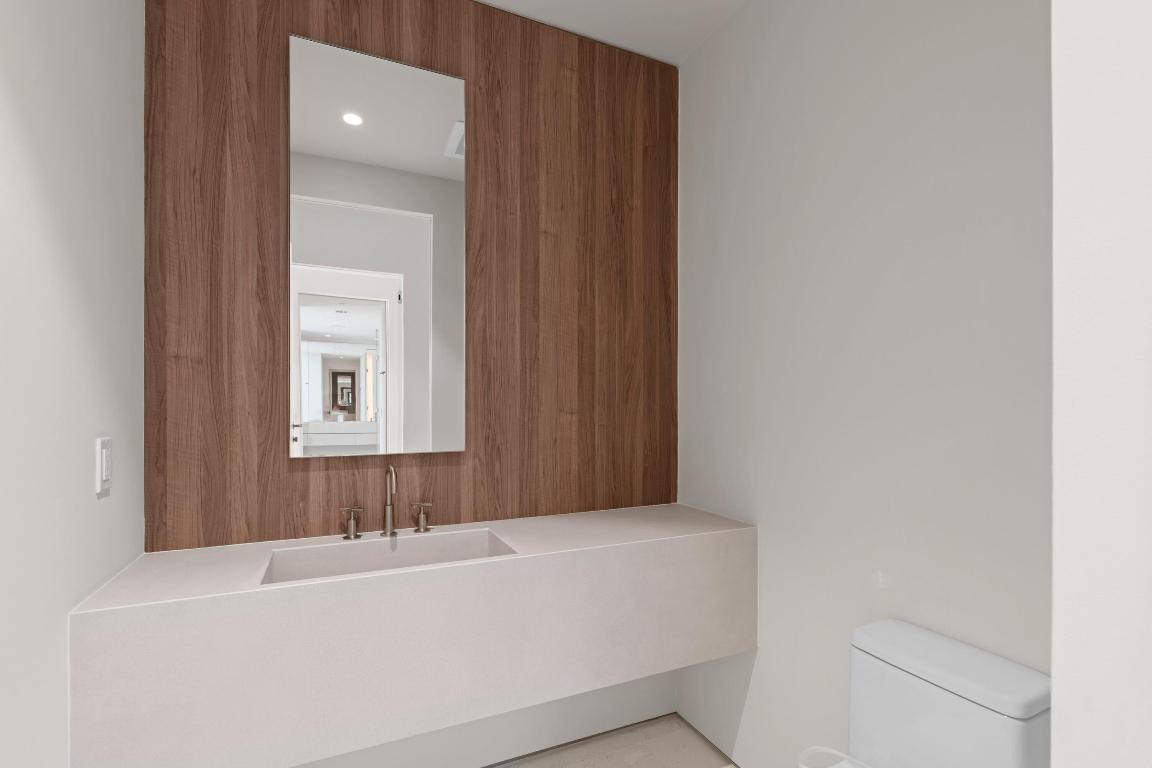 200 Arkona Court 801