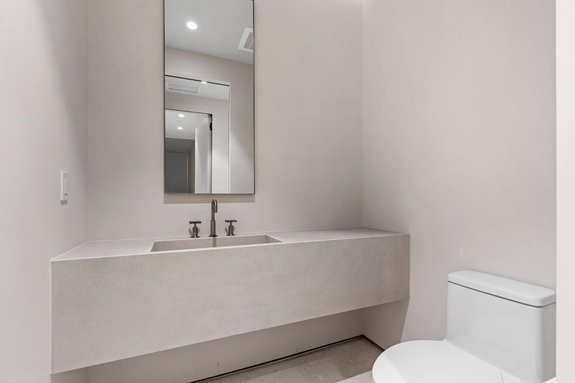 200 Arkona Court 1902