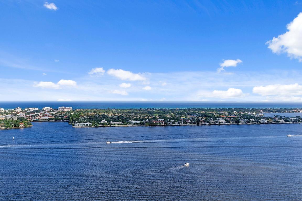 200 Arkona Court 1902