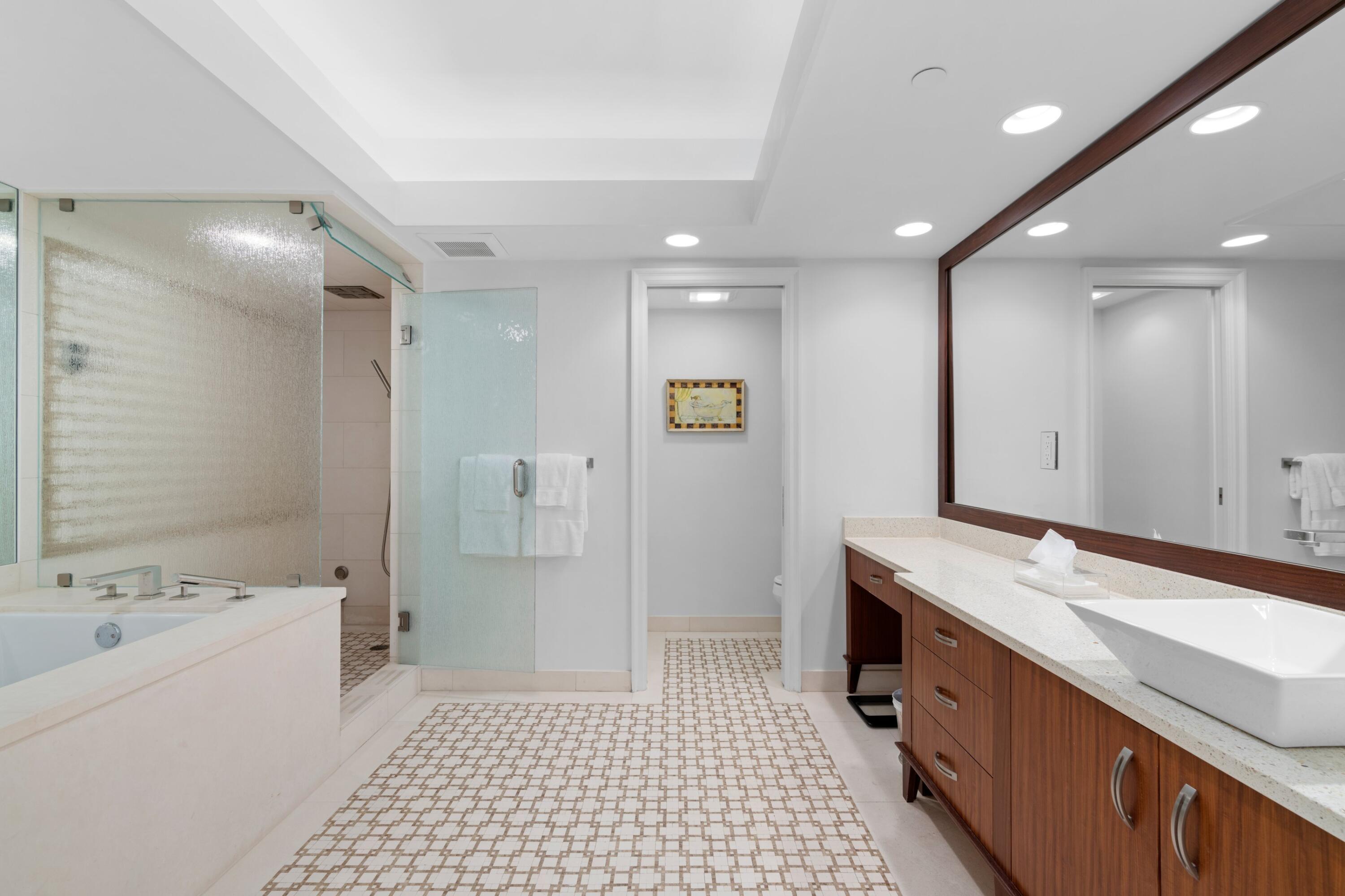 525 S Flagler Drive 21 C/D