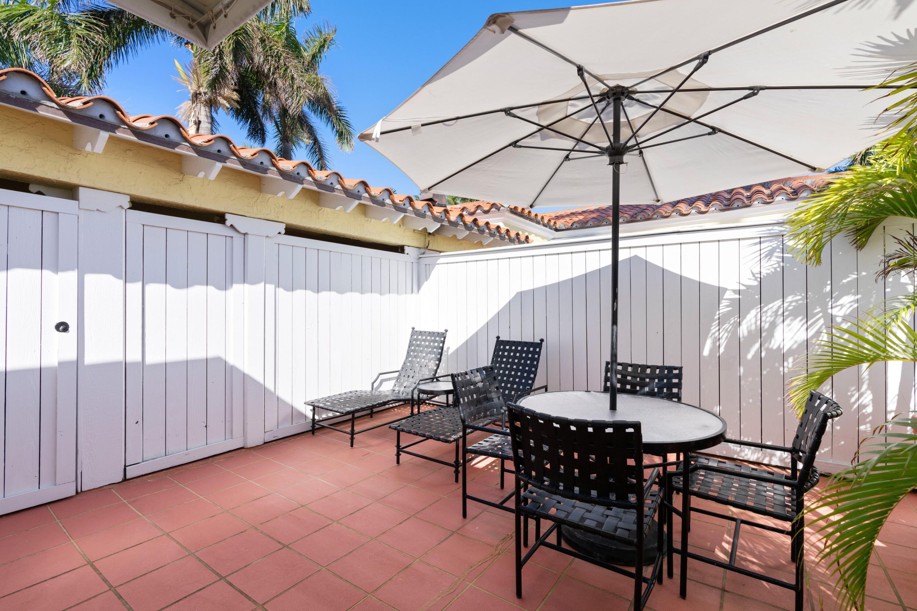 301 Australian Avenue 303