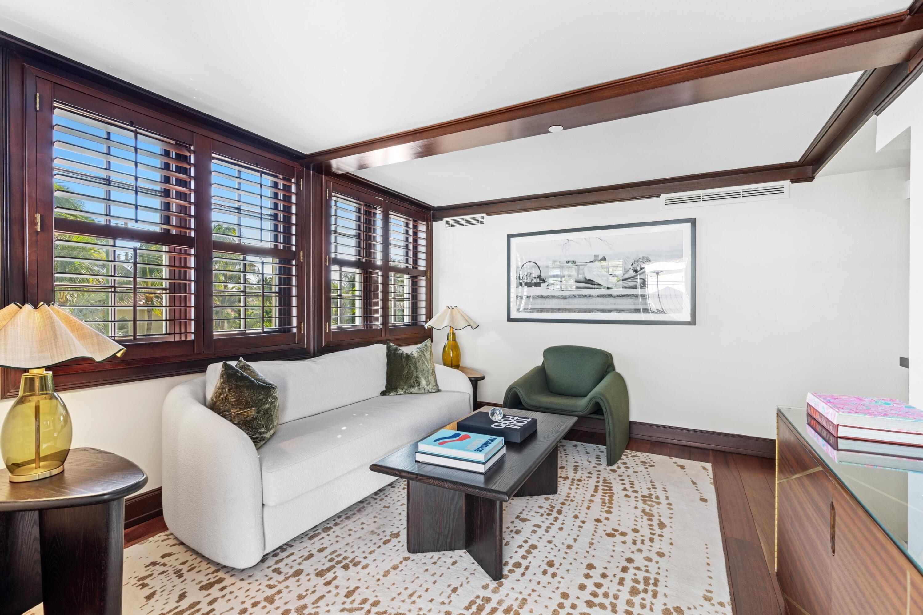 301 Australian Avenue 303