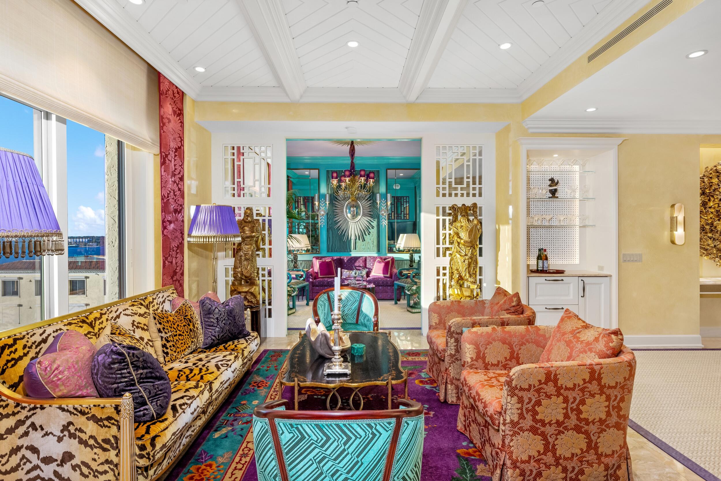 150 Bradley Place 905/906