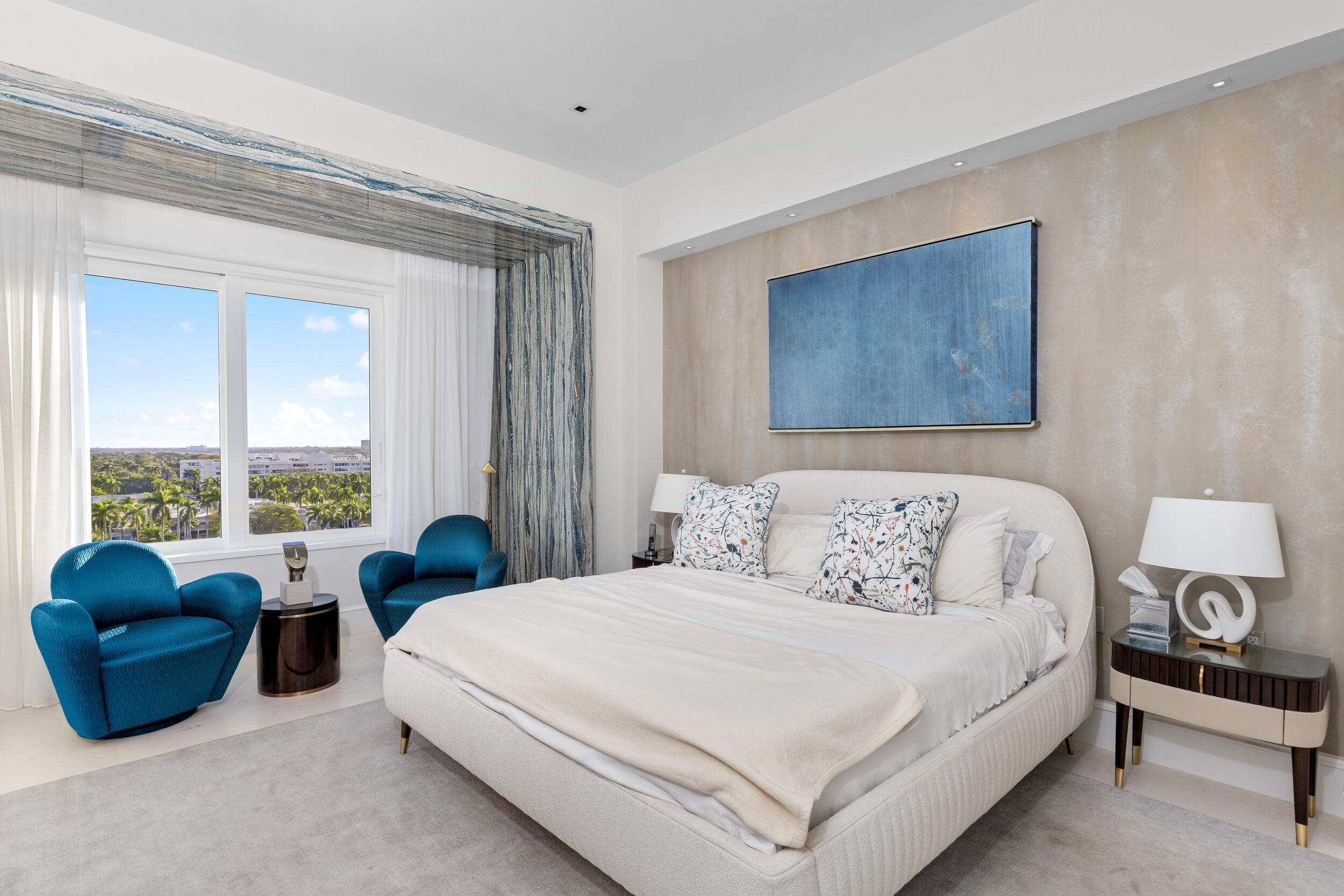 150 Bradley Place 905/906