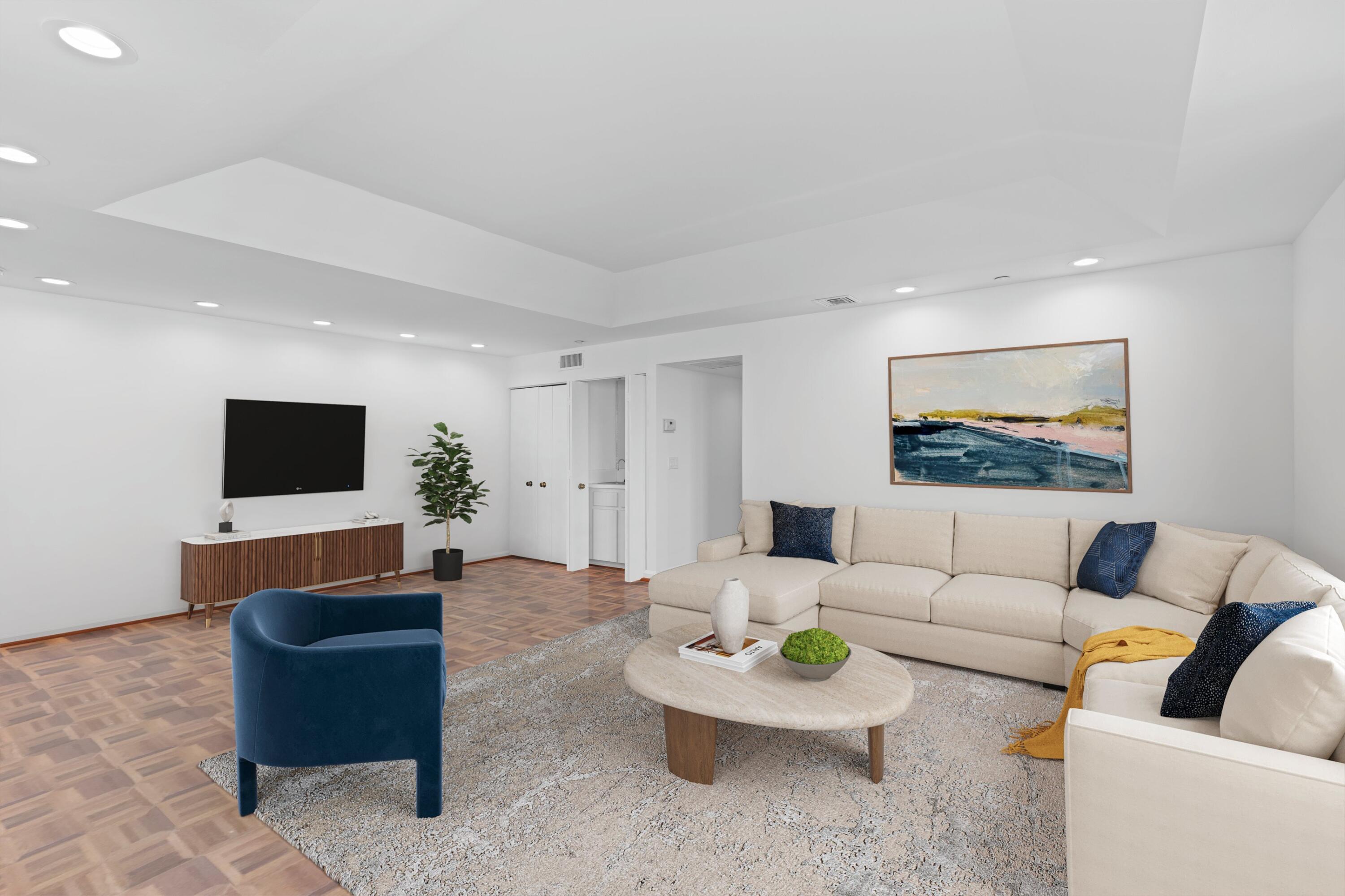 150 Bradley Place 304
