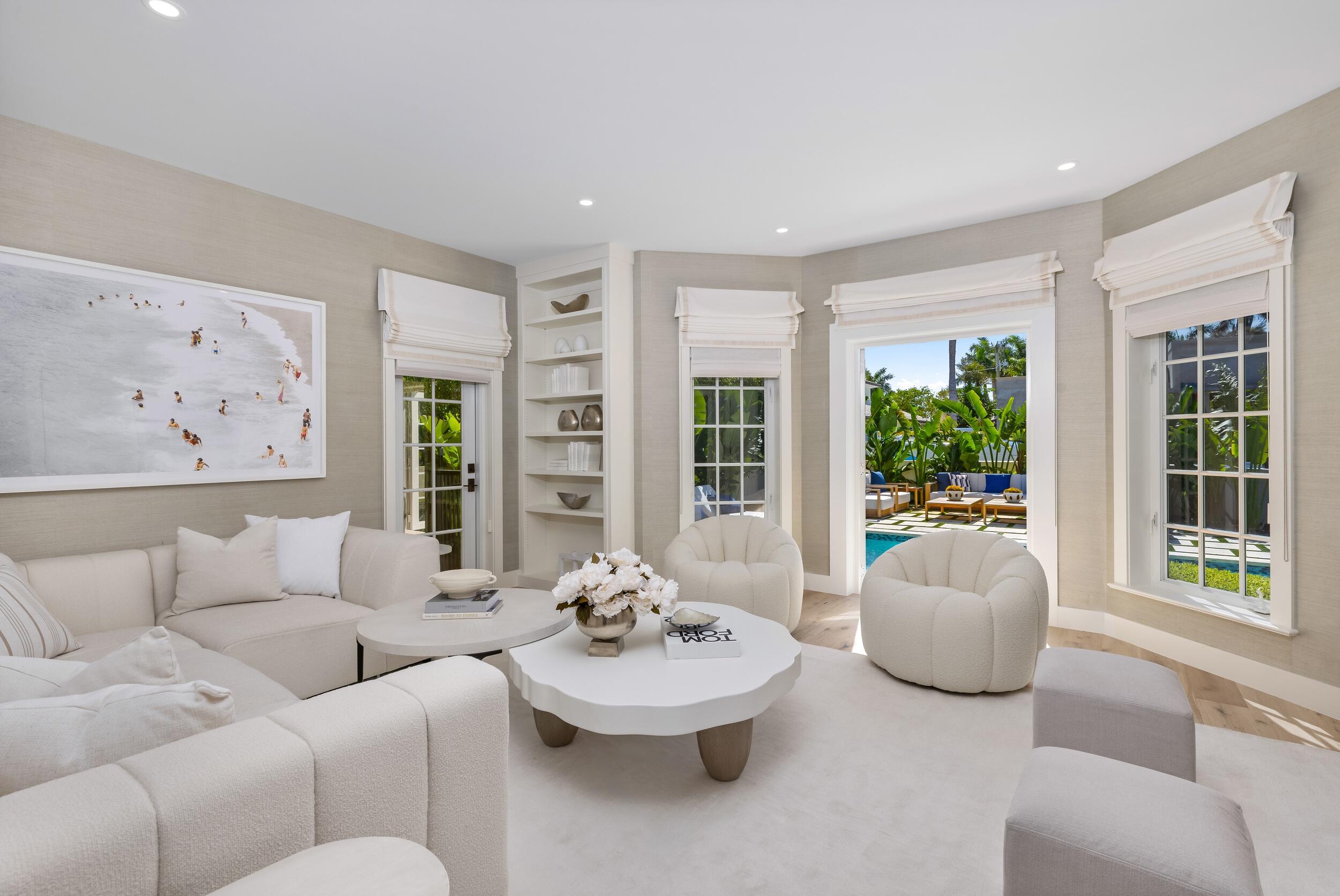 255 Ridgeview Drive