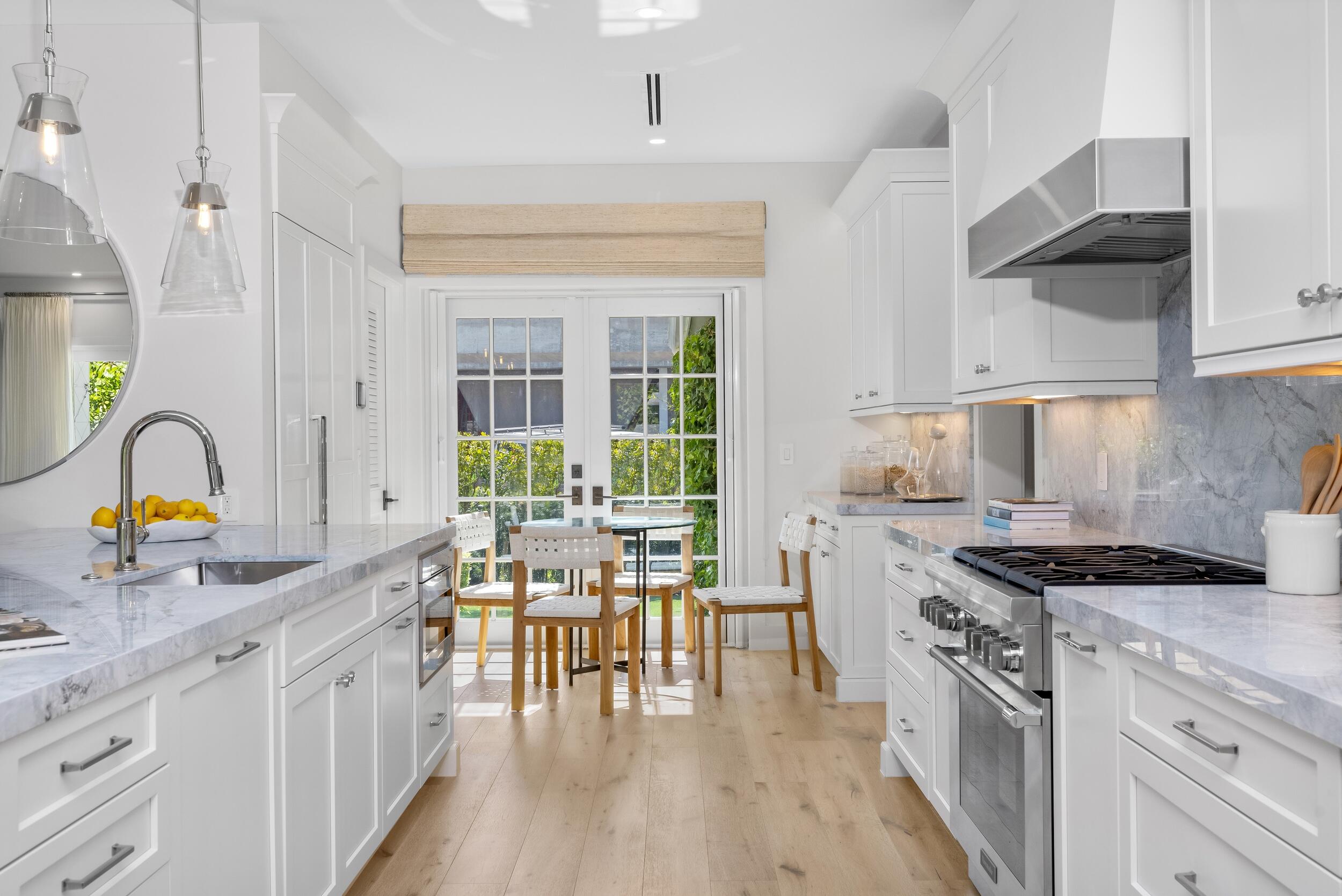 255 Ridgeview Drive
