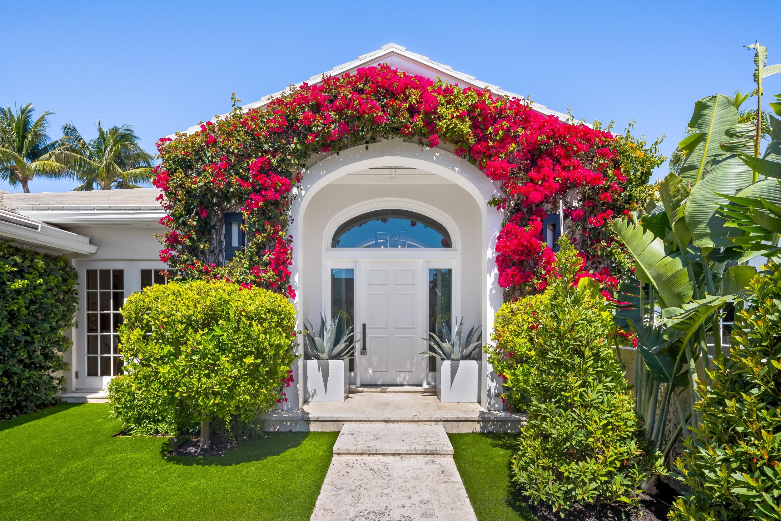 255 Ridgeview Drive
