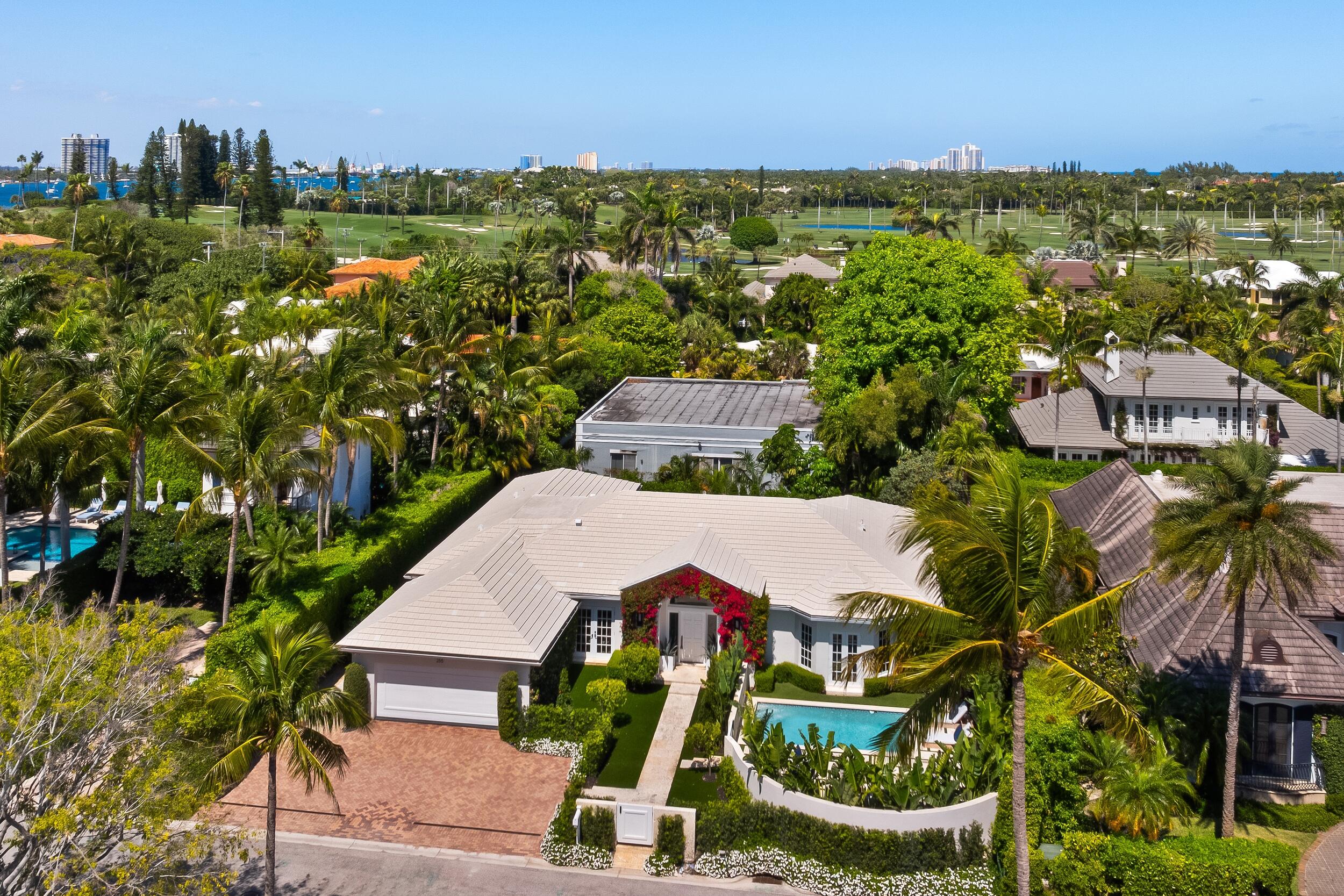 255 Ridgeview Drive